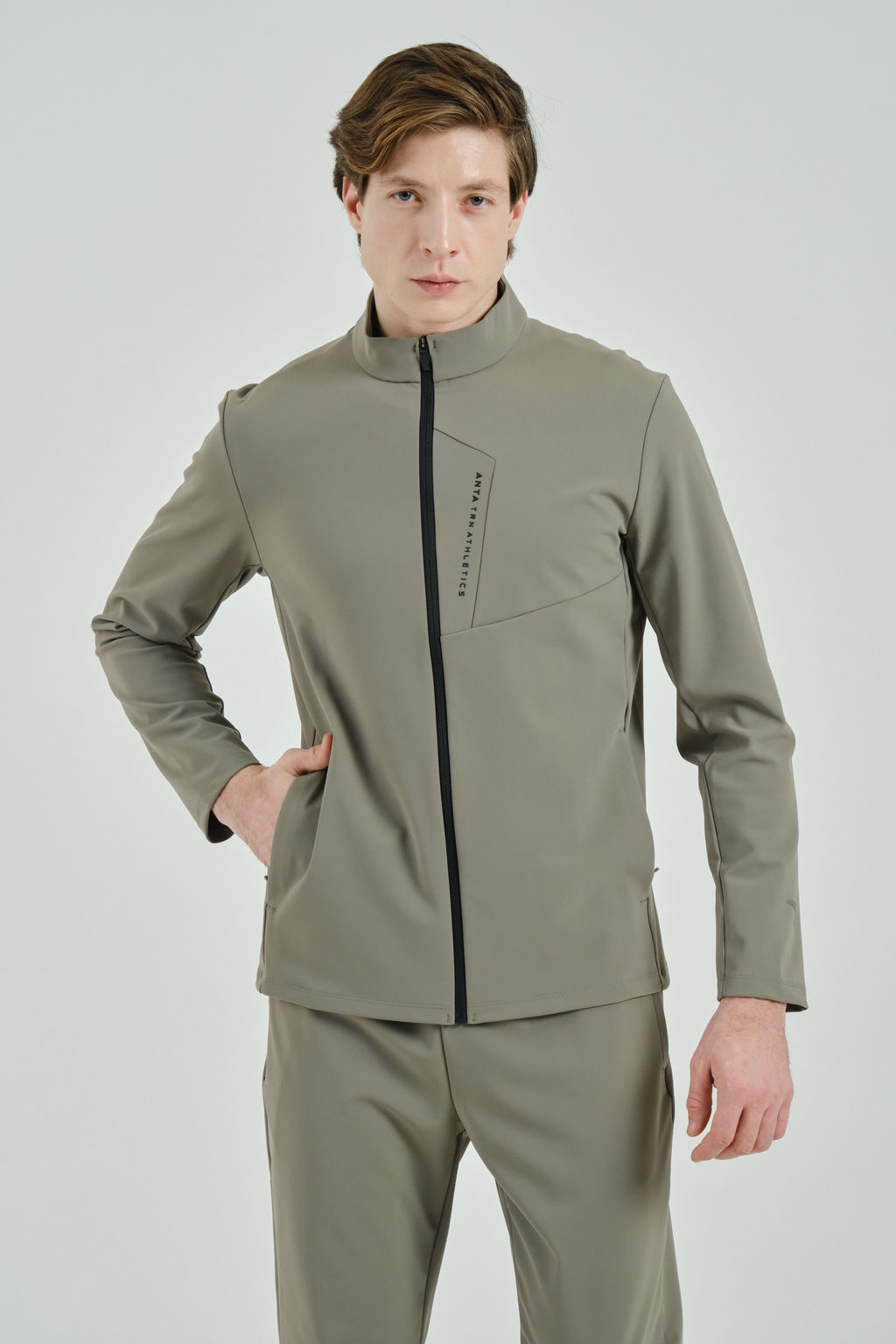 Олимпийка Anta