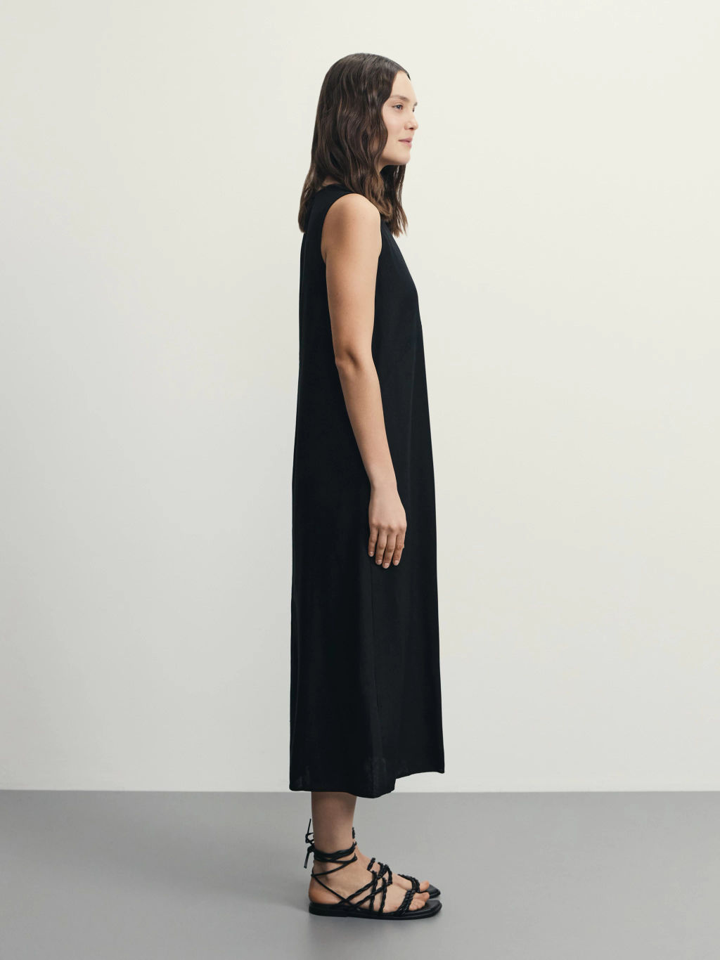 Платье миди изо льна / Zarina  фото 4