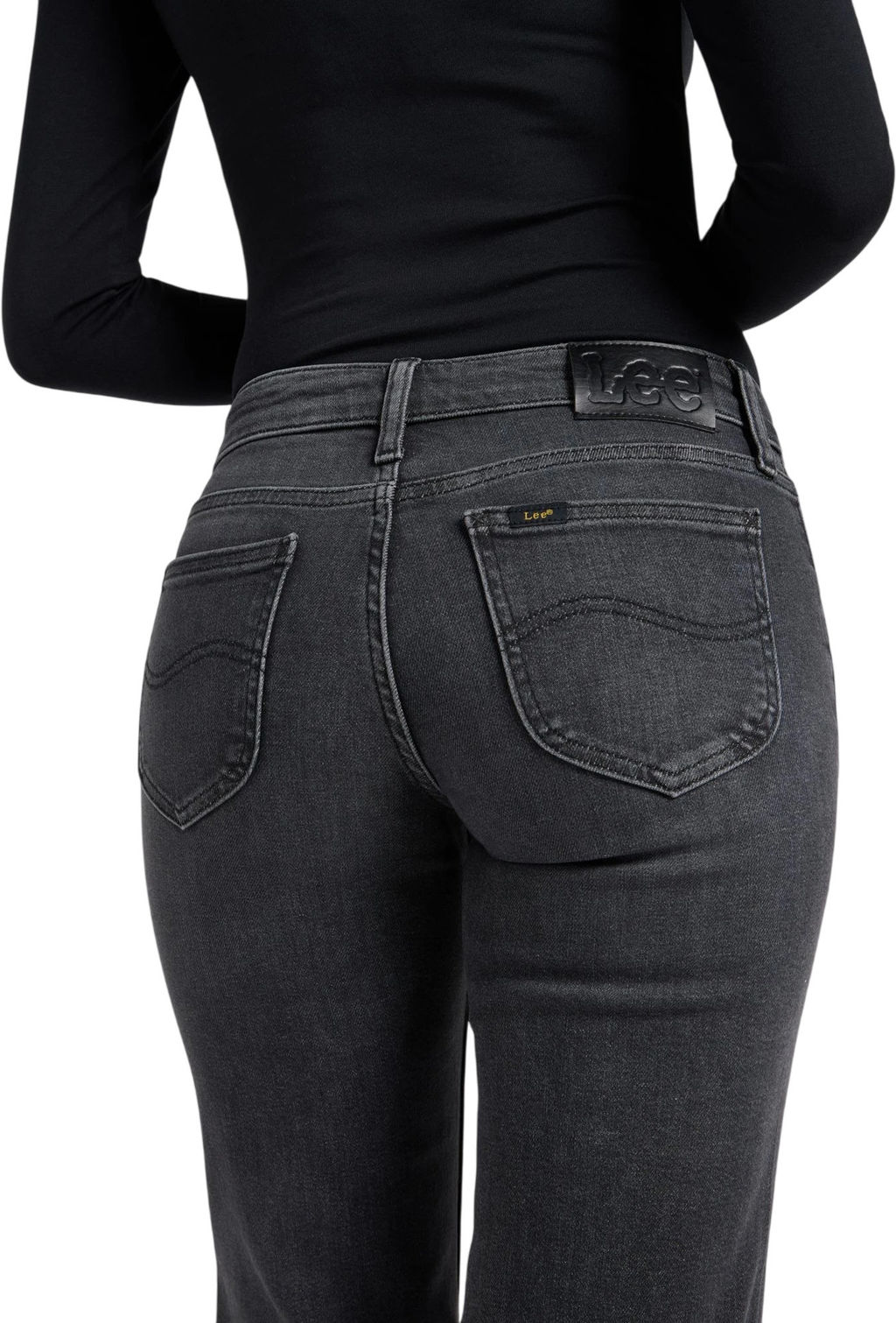 Джинсы женские