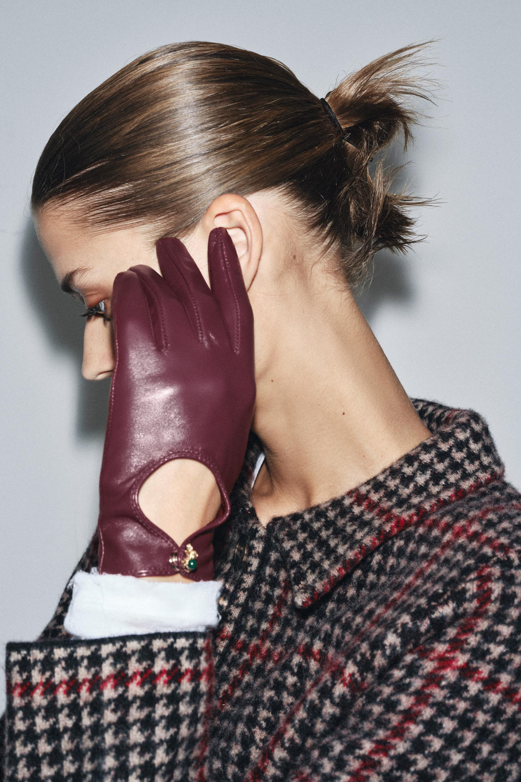 LEATHER SPIDER GLOVES - Zara фото 2