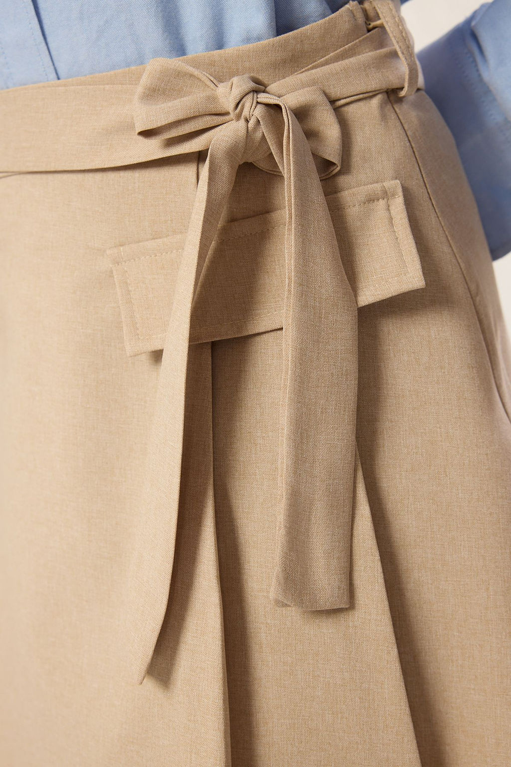 TRENDYOLMILLA Bej Pileli Etek Ucu Cizgi Kumas Detayl? Mini Boy Dokuma Etek TWOSS25ET00049  фото 4