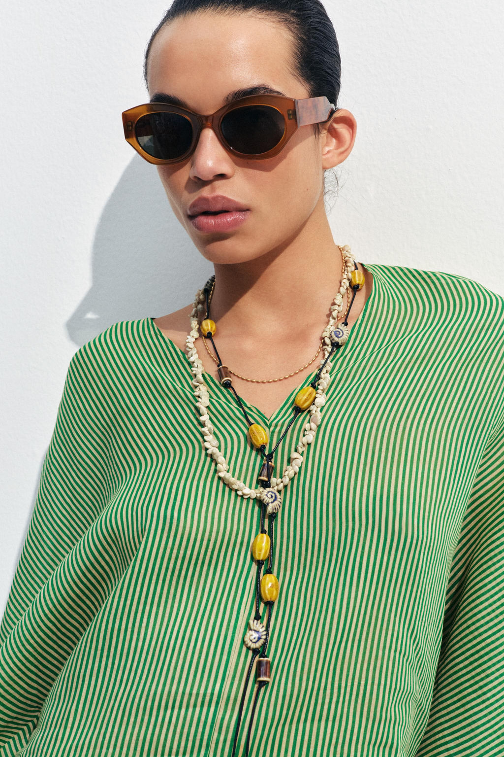 PACK 3 COLLARES CORD?N CONCHAS CER?MICA / Multicolor - Zara фото 2