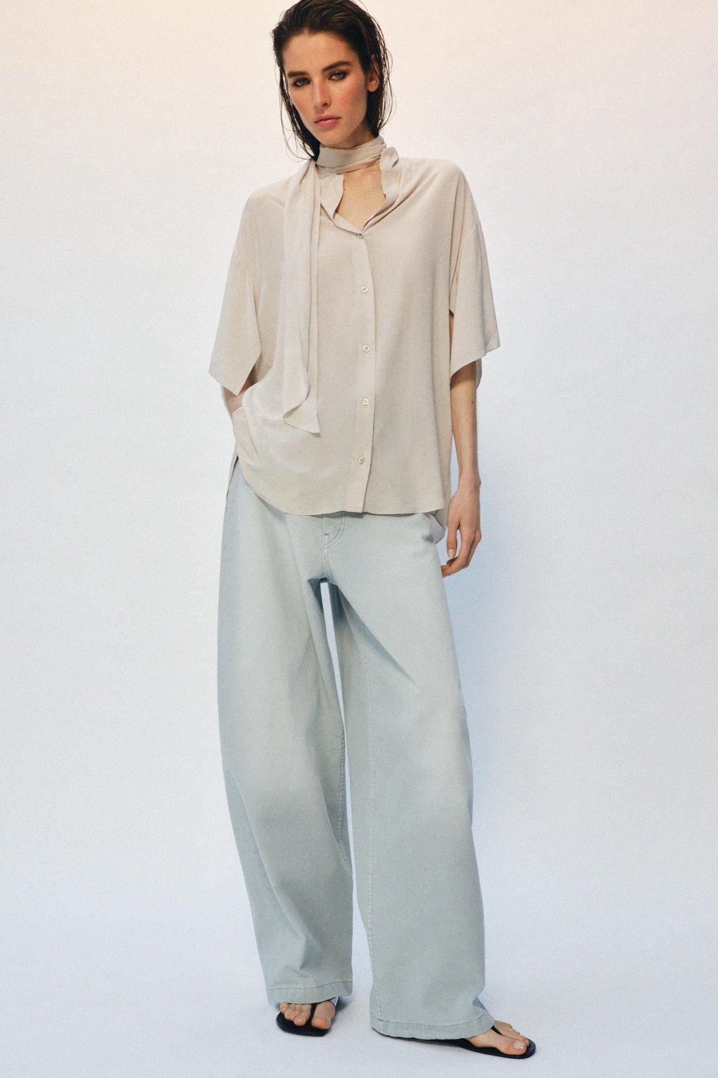 CAMISA FLUIDA LAZADA ZW COLLECTION / Beige - Zara фото 4