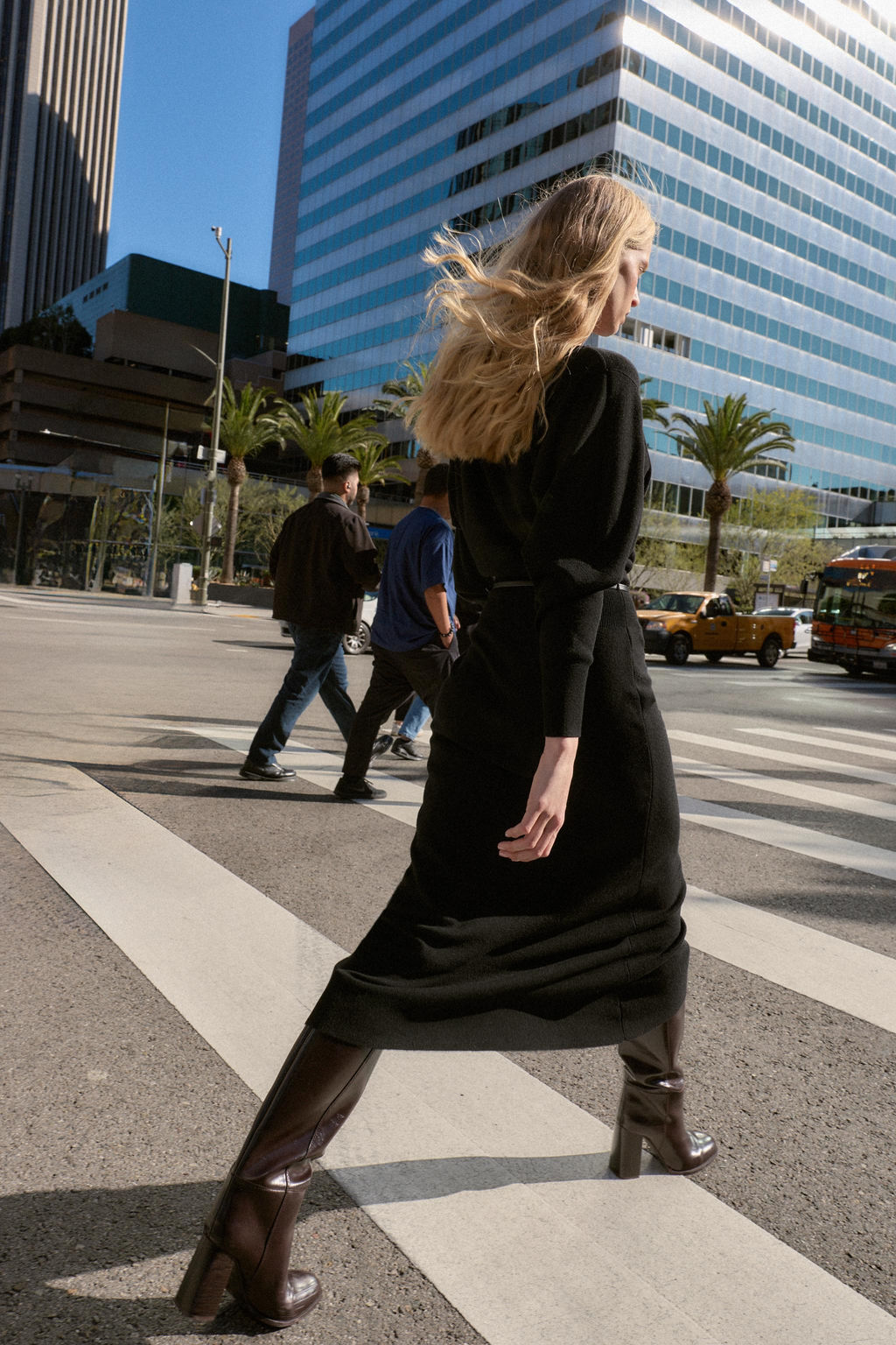 VESTIDO MIDI CINTUR?N / Negro - Zara фото 4