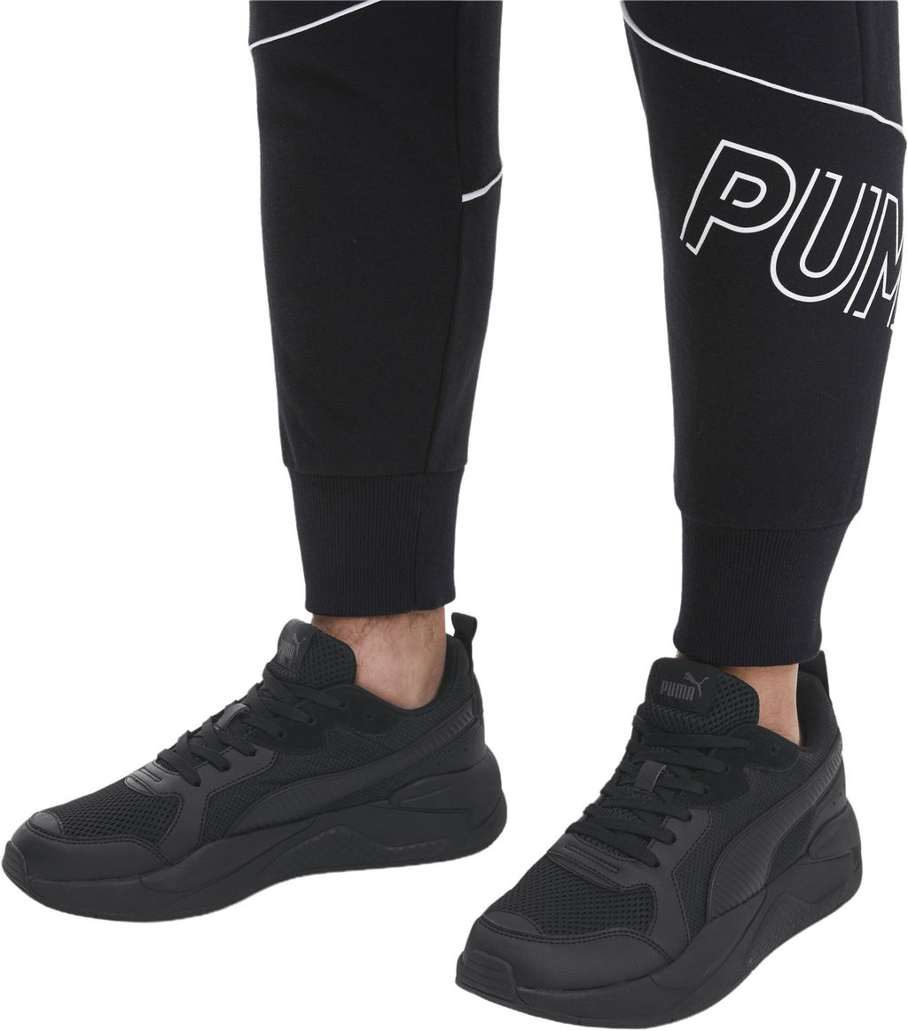 Кроссовки взрослые