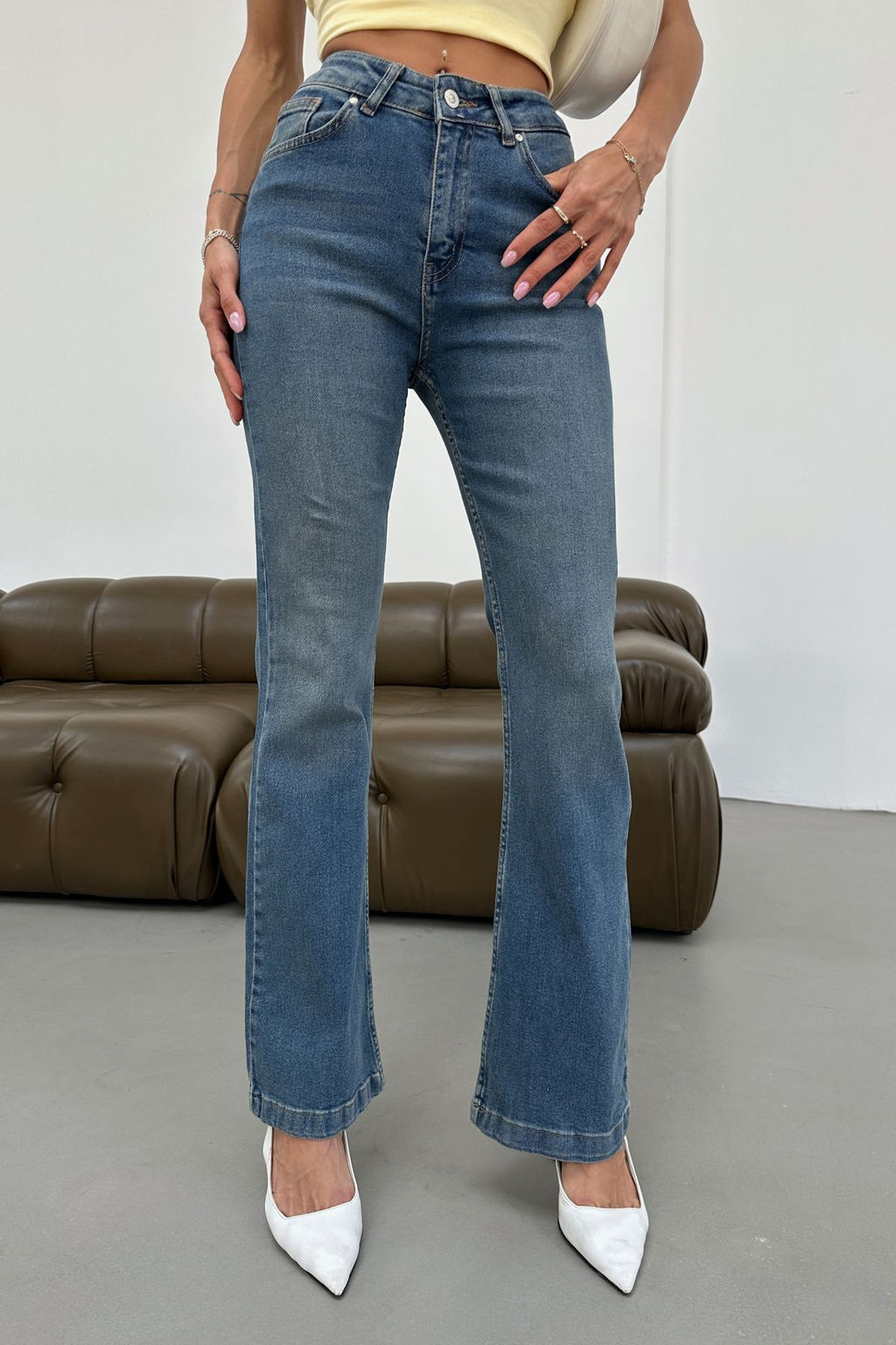 Antrasit Yuksek Bel Ispanyol Paca Flare Jeans TWOAW26JE00050 - Trendyolmilla фото 8