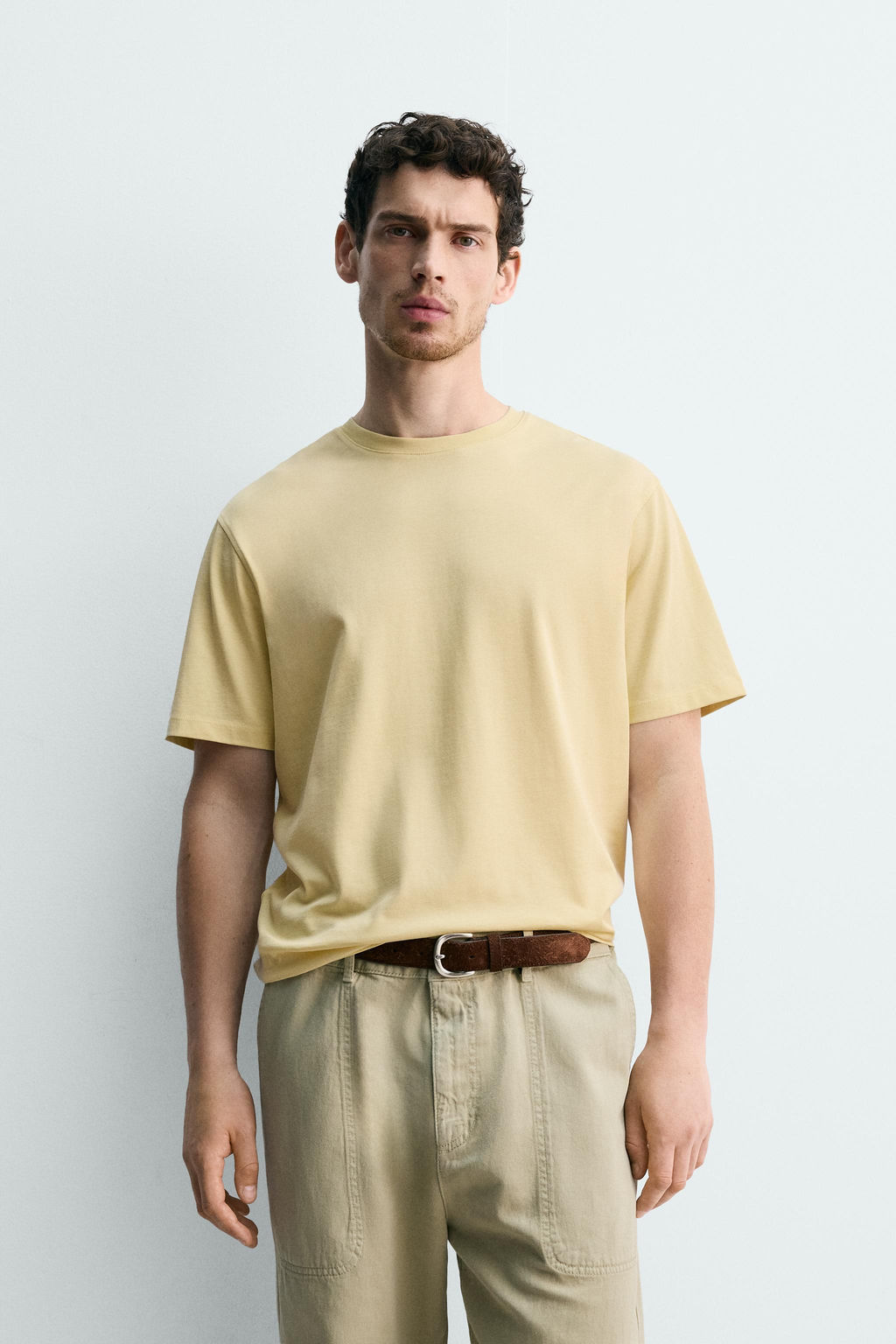 CAMISETA MEDIUM WEIGHT MANGA CORTA / Amarillo