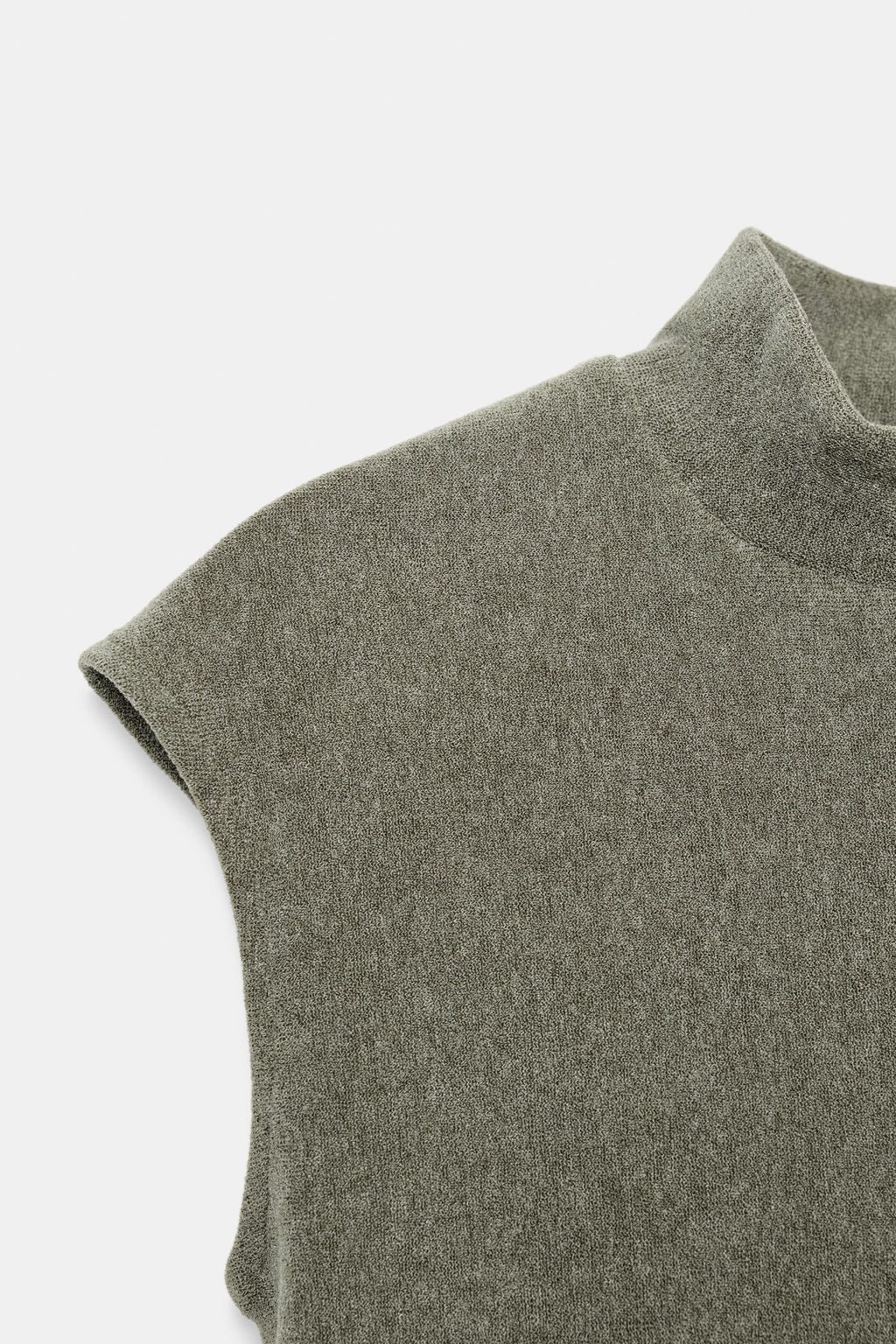 TOP SOFT CUELLO ALTO / Verde Oliva - Zara фото 9