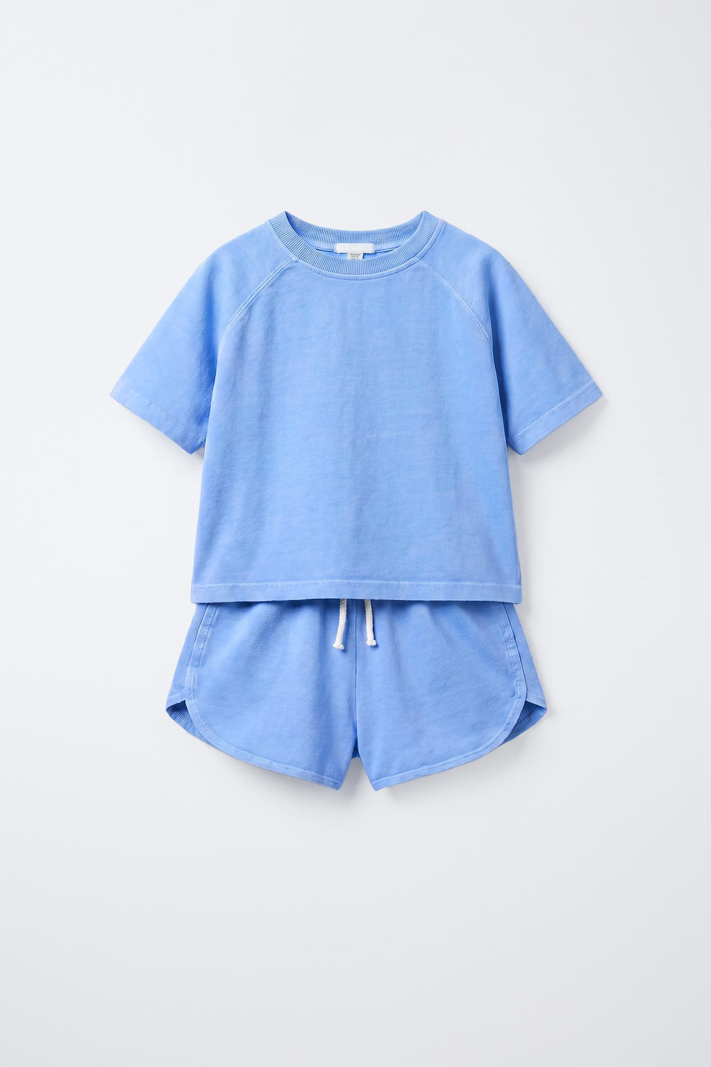 CONJUNTO JOGGING CAMISETA Y BERMUDA LISO / Azul