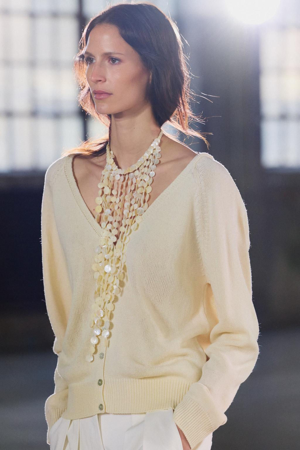 KNIT SWEATER WITH BUTTONS - Zara фото 2