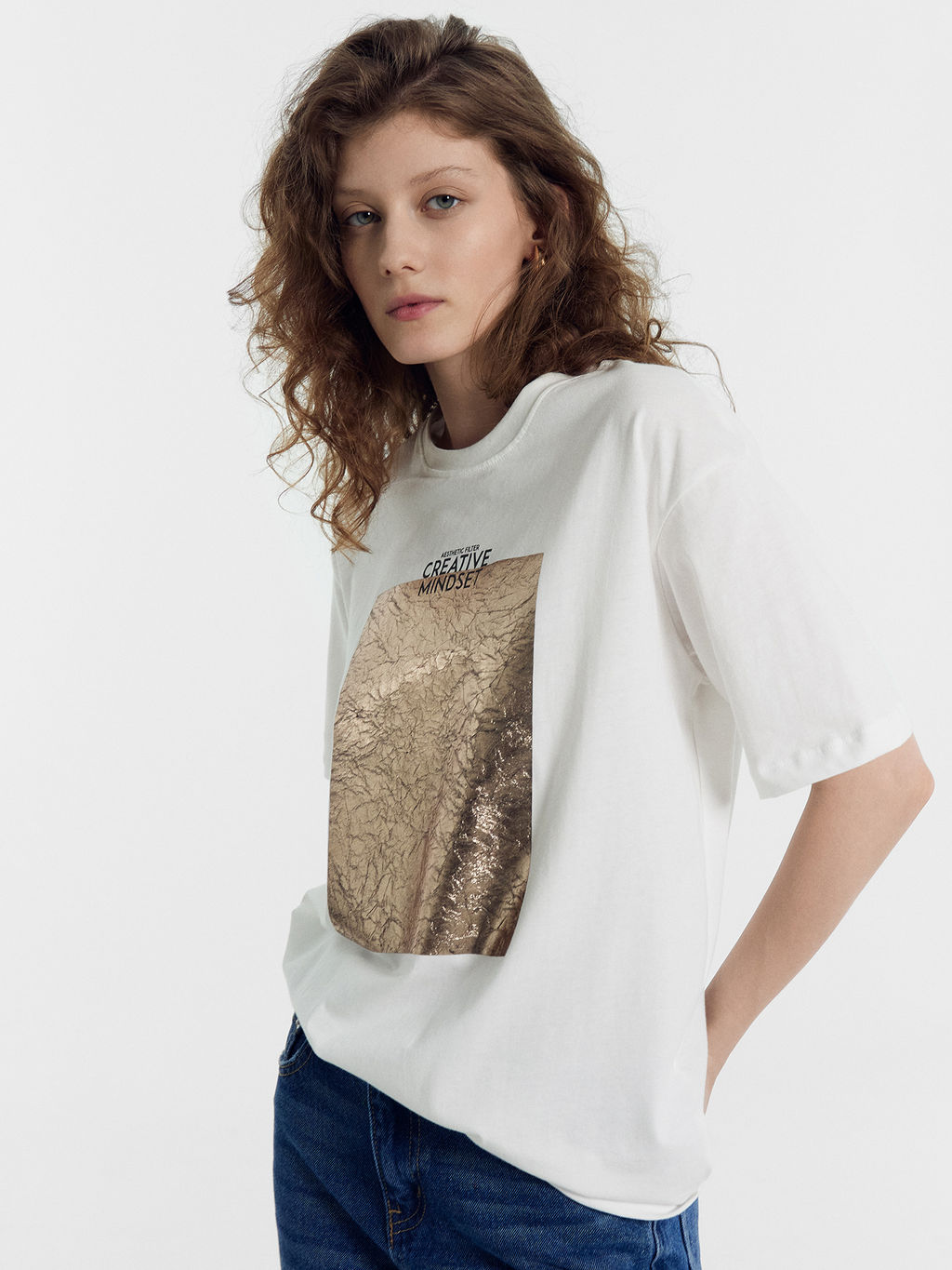 Футболка женская белая с печатью