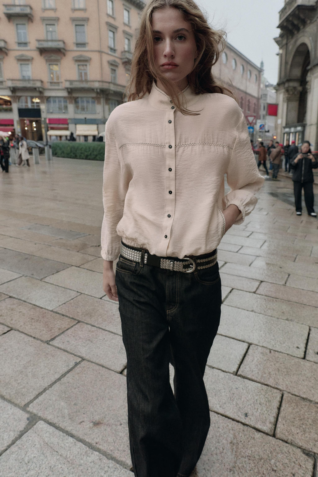 CONTRASTING SEAM BALLOON TOP