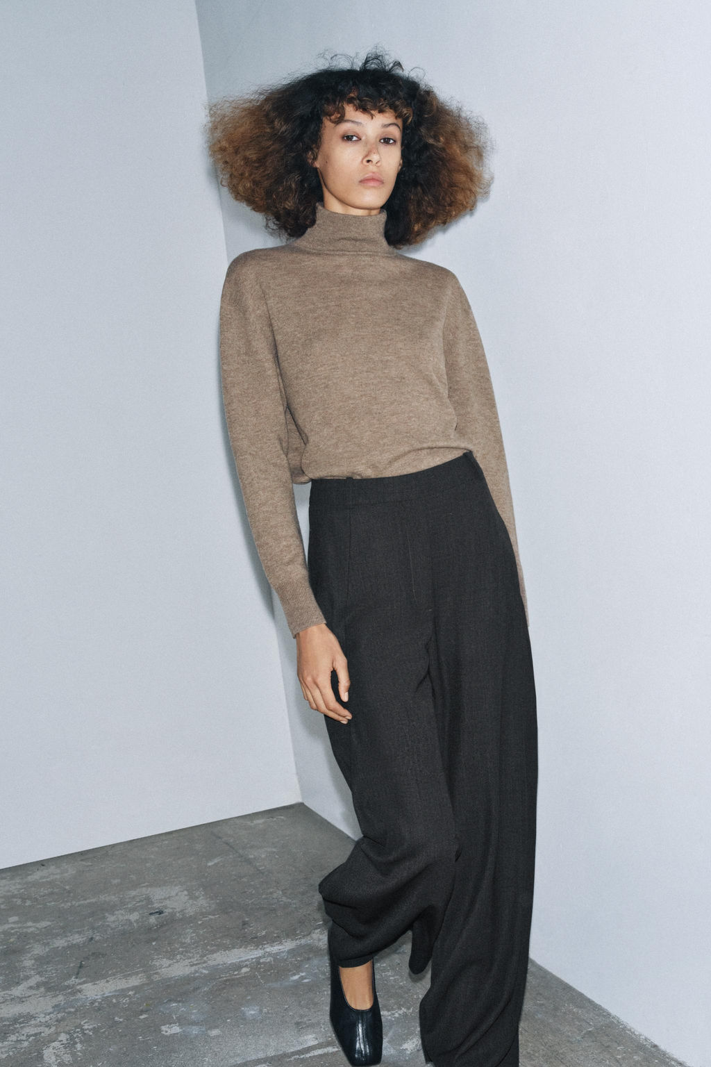 ZW COLLECTION BALLOON TROUSERS WITH WOOL - Zara фото 4