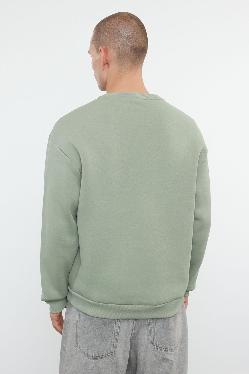 TRENDYOL MAN Tas Oversize/Genis Kesim Yaz? Nak?sl? Kal?n Ici Polar Sweatshirt TMNAW25SW00091 - Trendyolmilla фото 5