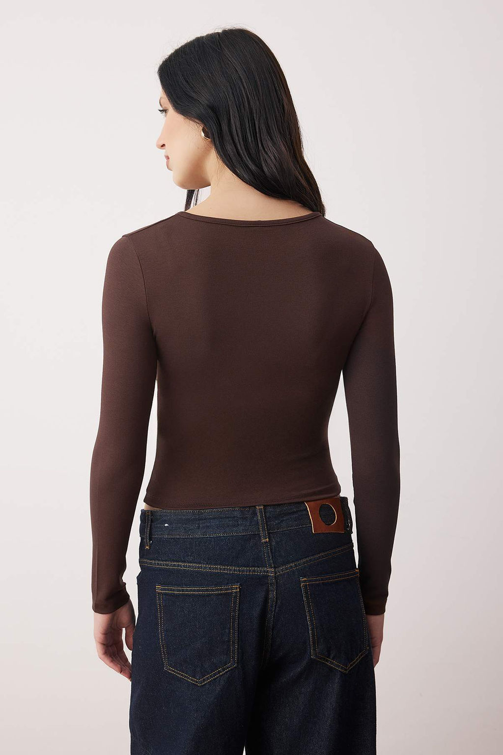 Kahverengi Soft Touch Yar?m Pat Dugmeli Vucuda Oturan Esnek Orme Bluz TWOAW26BZ00140