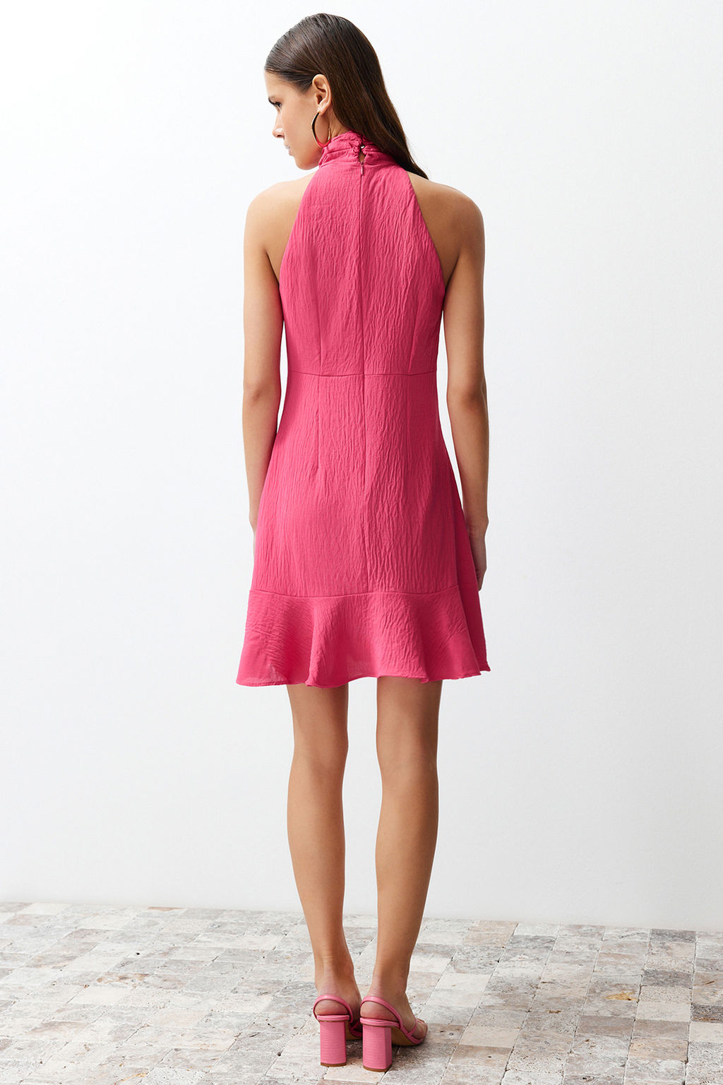 Pembe Halter Yaka A Kesim Mini Dokuma Elbise TWOSS21EL1538