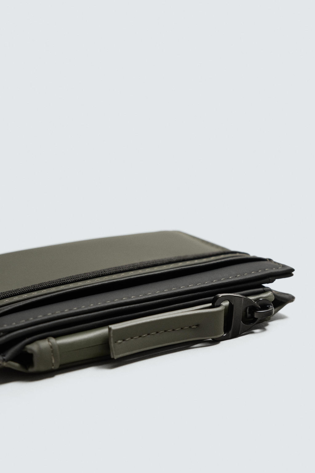 RUBBERISED WALLET WITH COIN POUCH - Zara фото 3