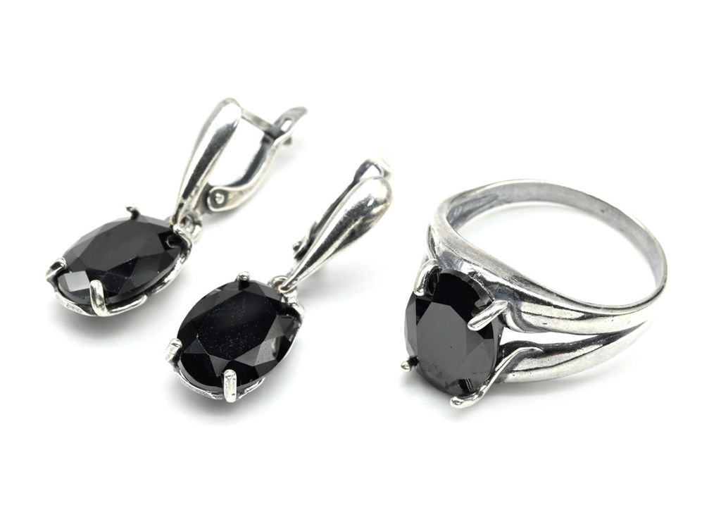 Кольцо серьги с цирконом искусственным, цв.морион размер 19