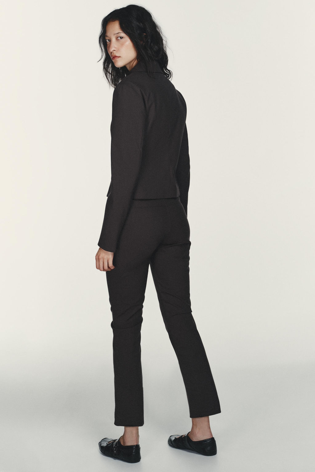 FLARE TROUSERS WITH POCKETS - Zara фото 4