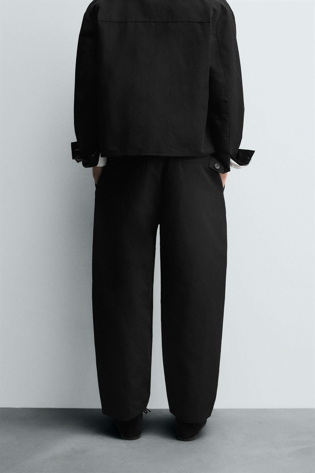 RELAXED FIT PLEATED TROUSERS - Zara фото 3