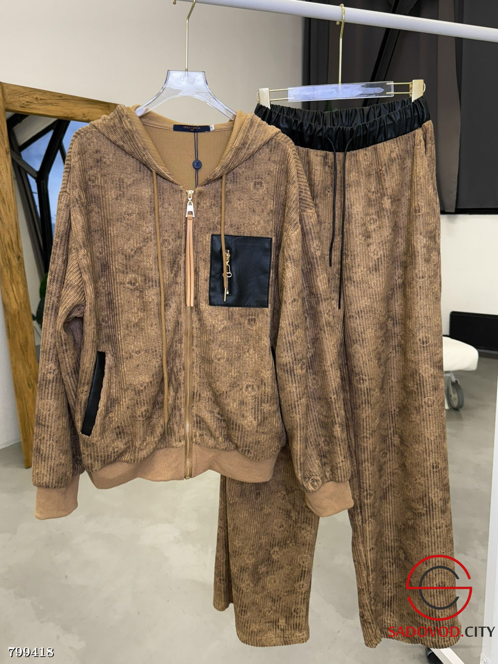 Спортивный костюм женский - Bruno фото 2