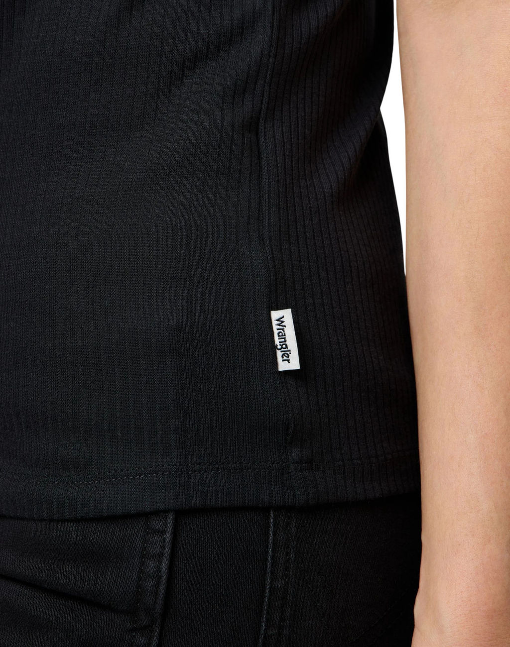 Футболка женская