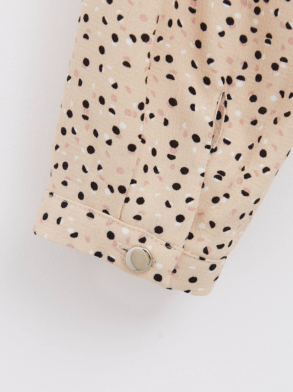 CONTE Блузка на завязках из премиальной вискозы LBL 1178 beige-multi beige-multi