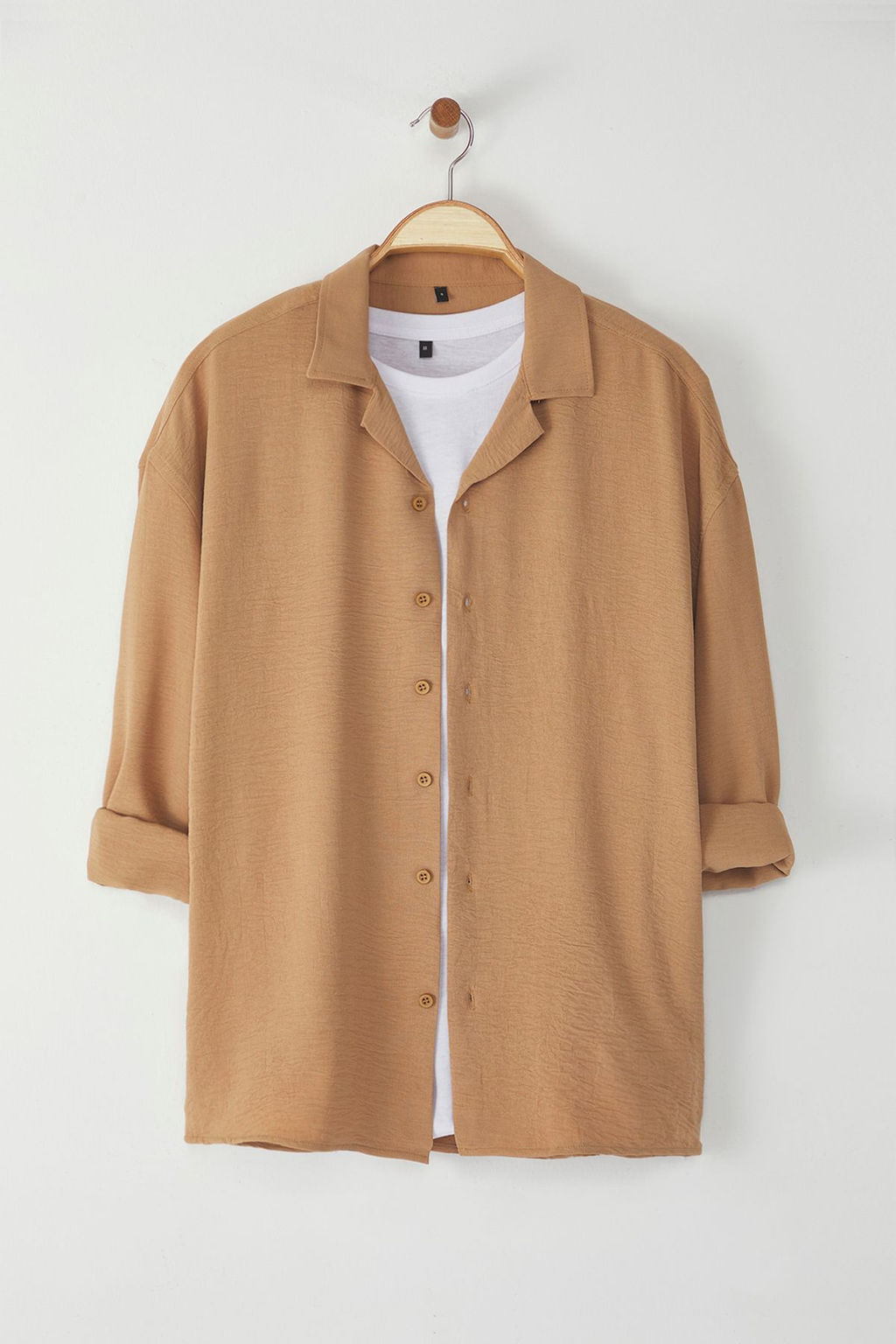 TRENDYOL MAN Beyaz Oversize Fit Apas Yaka Yazl?k Keten Gorunumlu Gomlek TMNSS23GO00053 - Trendyolmilla фото 7