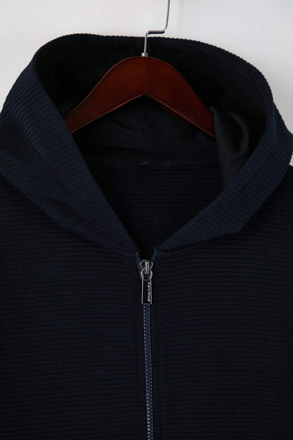 Lacivert Regular/Normal Kesim Fermuarl? Kapusonlu Dokulu Sweatshirt TMNAW26SW00067