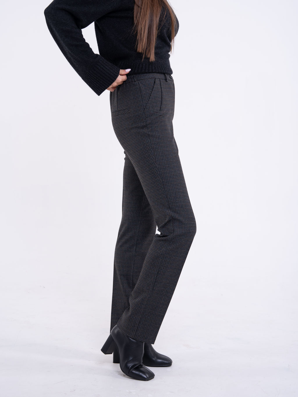 брюки прямого силуэта пояс сзади на резикне - Трика фото 4