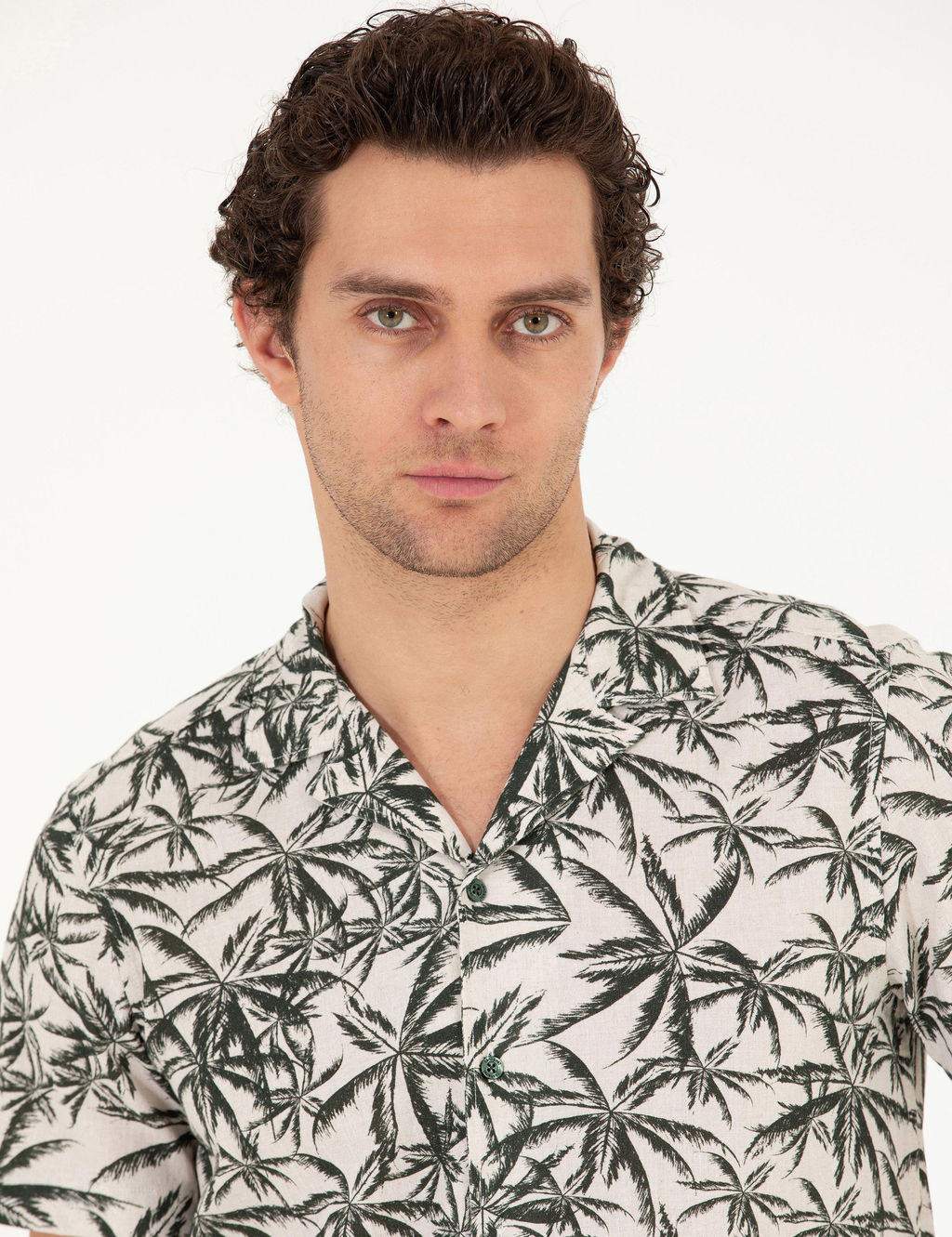 Рубашка из смесового льна хаки с короткими рукавами стандартного кроя - Cacharel фото 2