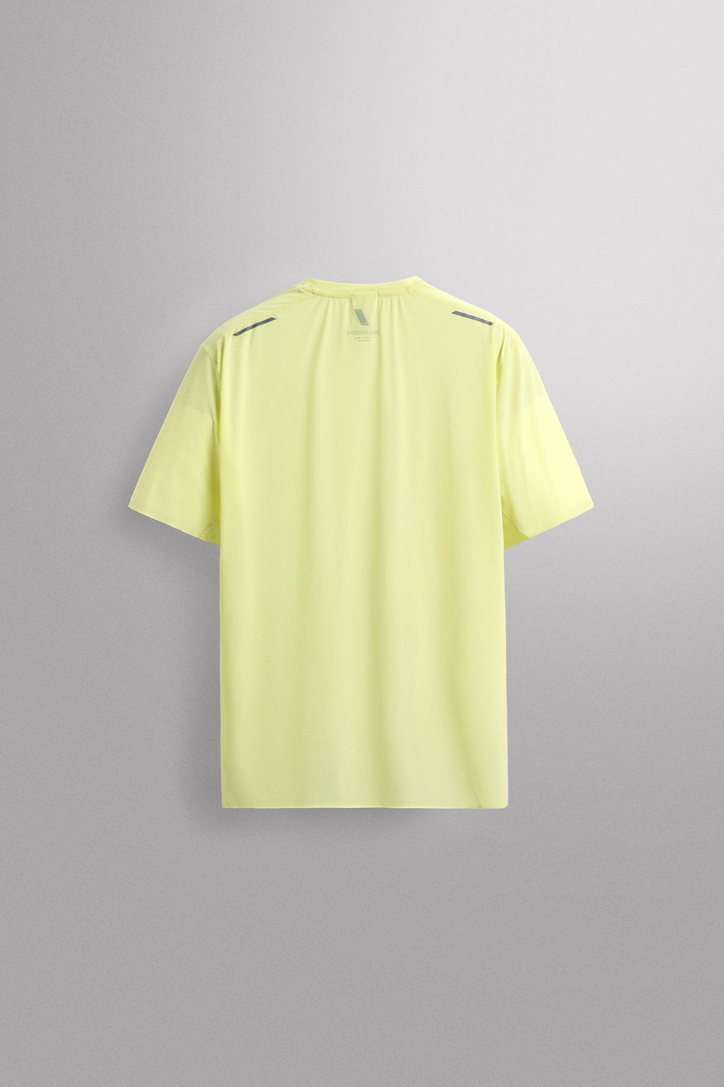 LIGHTWEIGHT TECHNICAL T-SHIRT - Zara фото 8