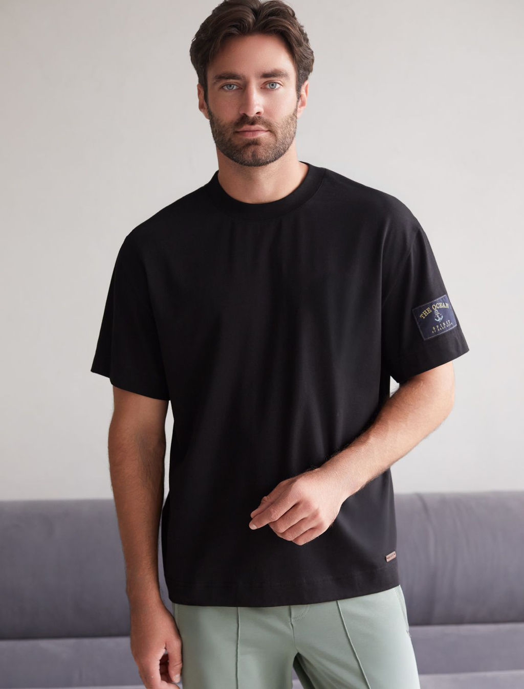 Свободная футболка из премиального хлопка с эластаном - Vilatte фото 5