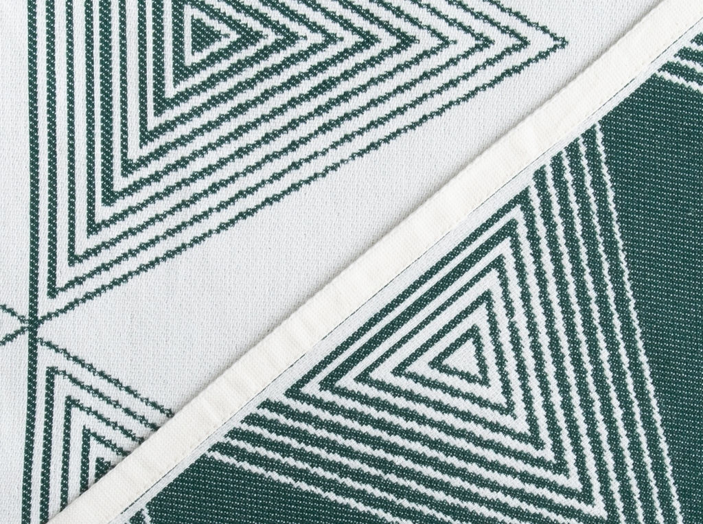 8с11.111ж1 3d Трио (ДТЭ мол.зел) Покрывало декорат.206х230см