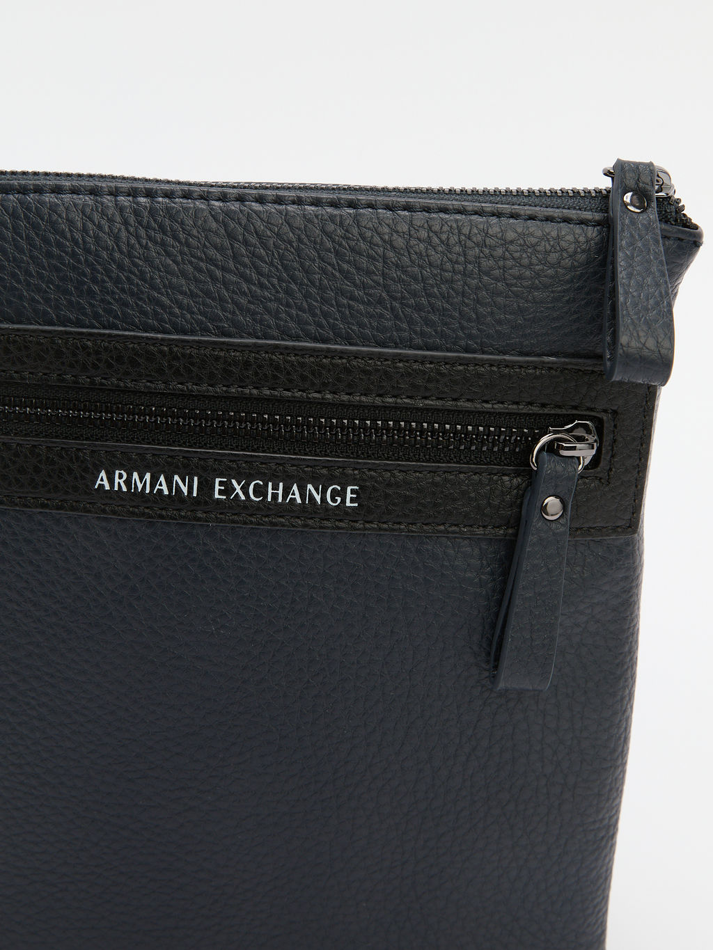 Мужская сумка через плечо ARMANI EXCHANGE Артикул 4081485, темно-синий  фото 3