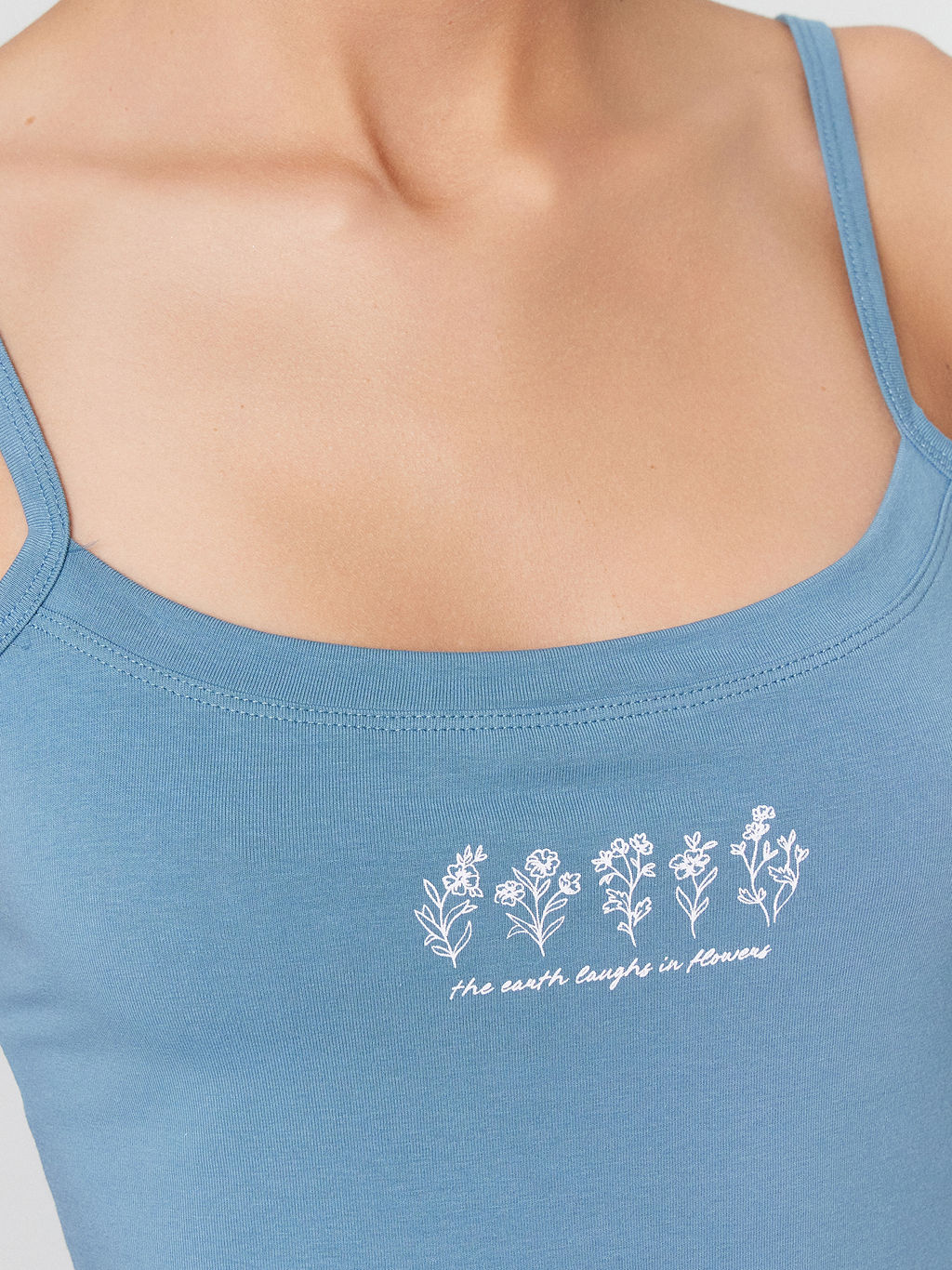 Комплект женский (майка, трусы) синий в цветочки арктика +цветочки на арктике 442210 - Mark formelle фото 5