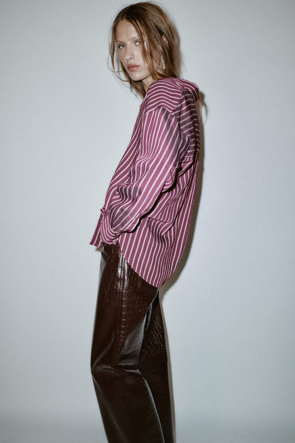 OVERSIZE STRIPED POPLIN SHIRT - Zara фото 4