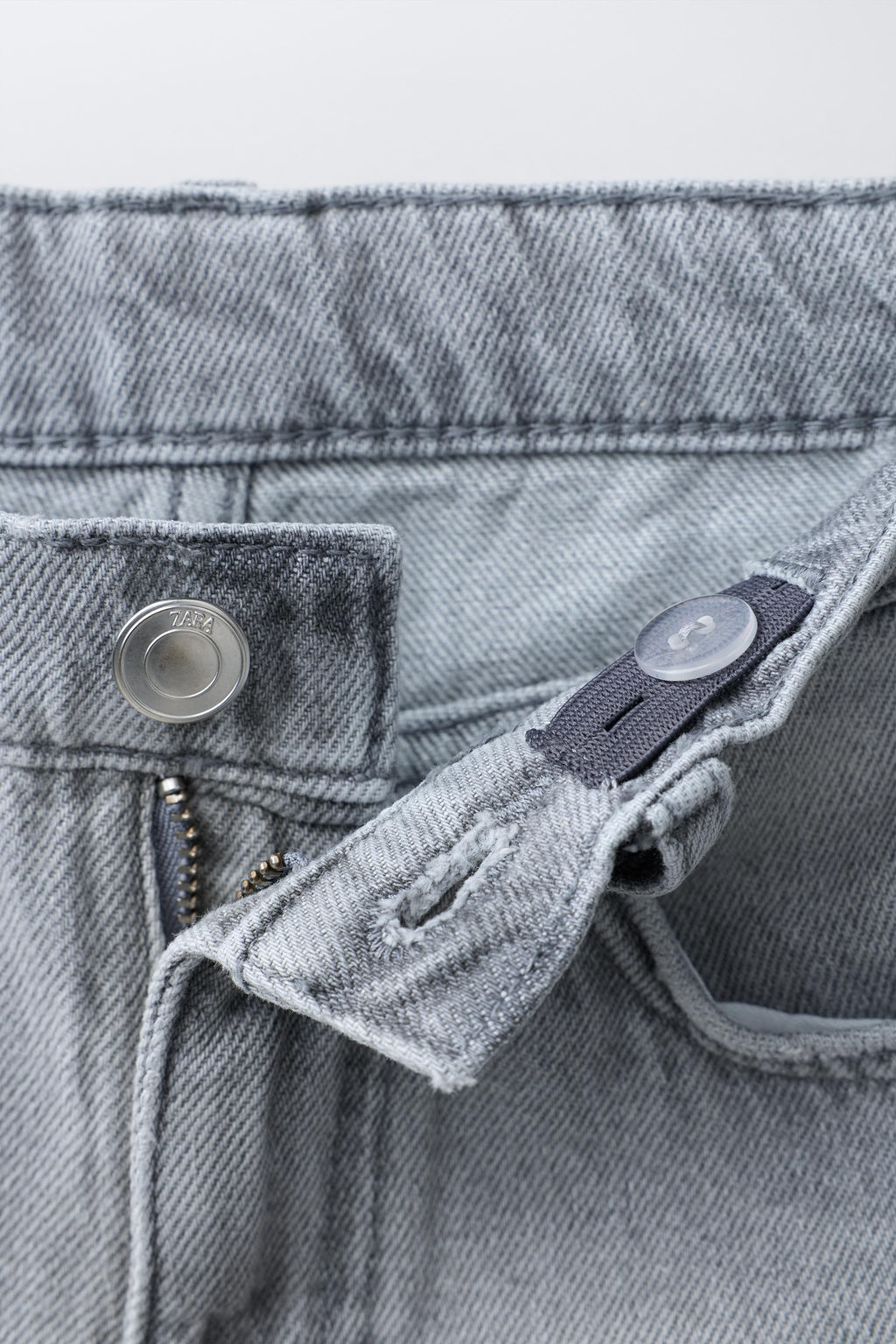 BERMUDAS TACHAS / Gris - Zara фото 3
