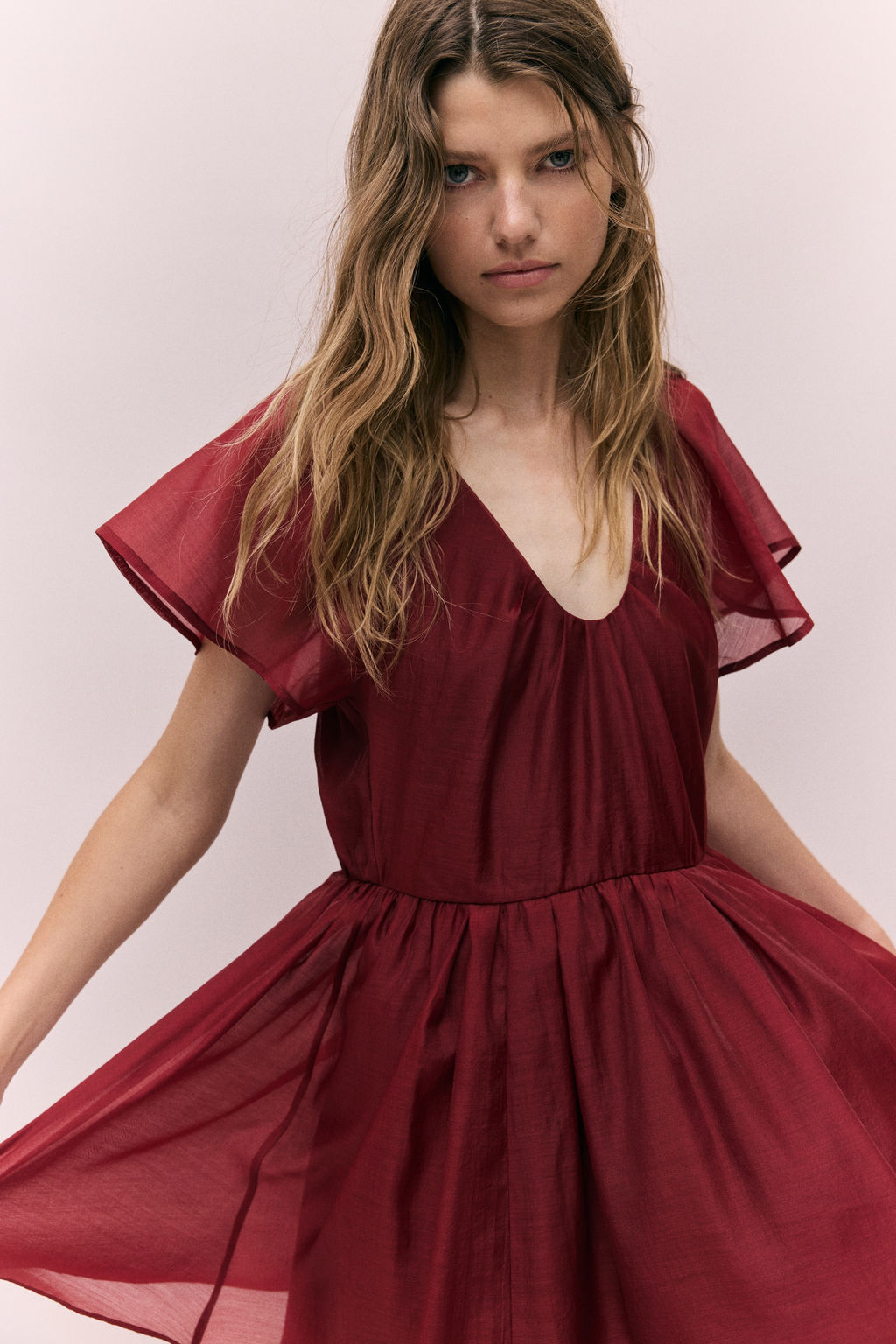 Vestido con mangas mariposa - H&m фото 6