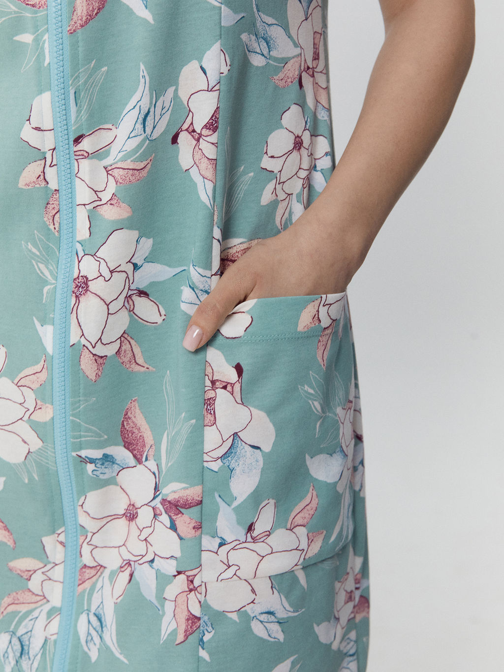 Халат женский зеленый с принтом акварельные цветы - Mark formelle фото 8