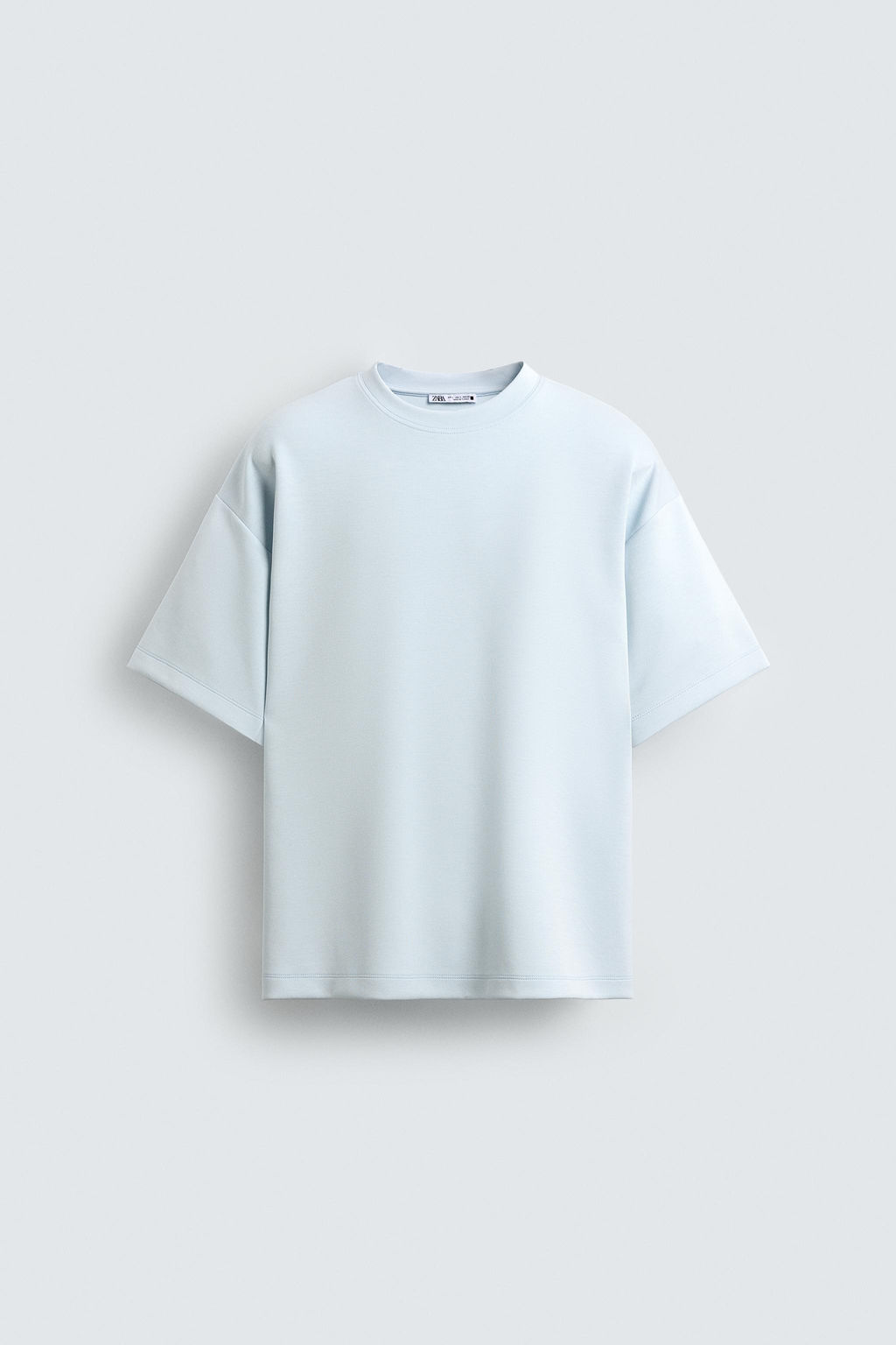 CAMISETA RELAXED FIT SOFT / Celeste