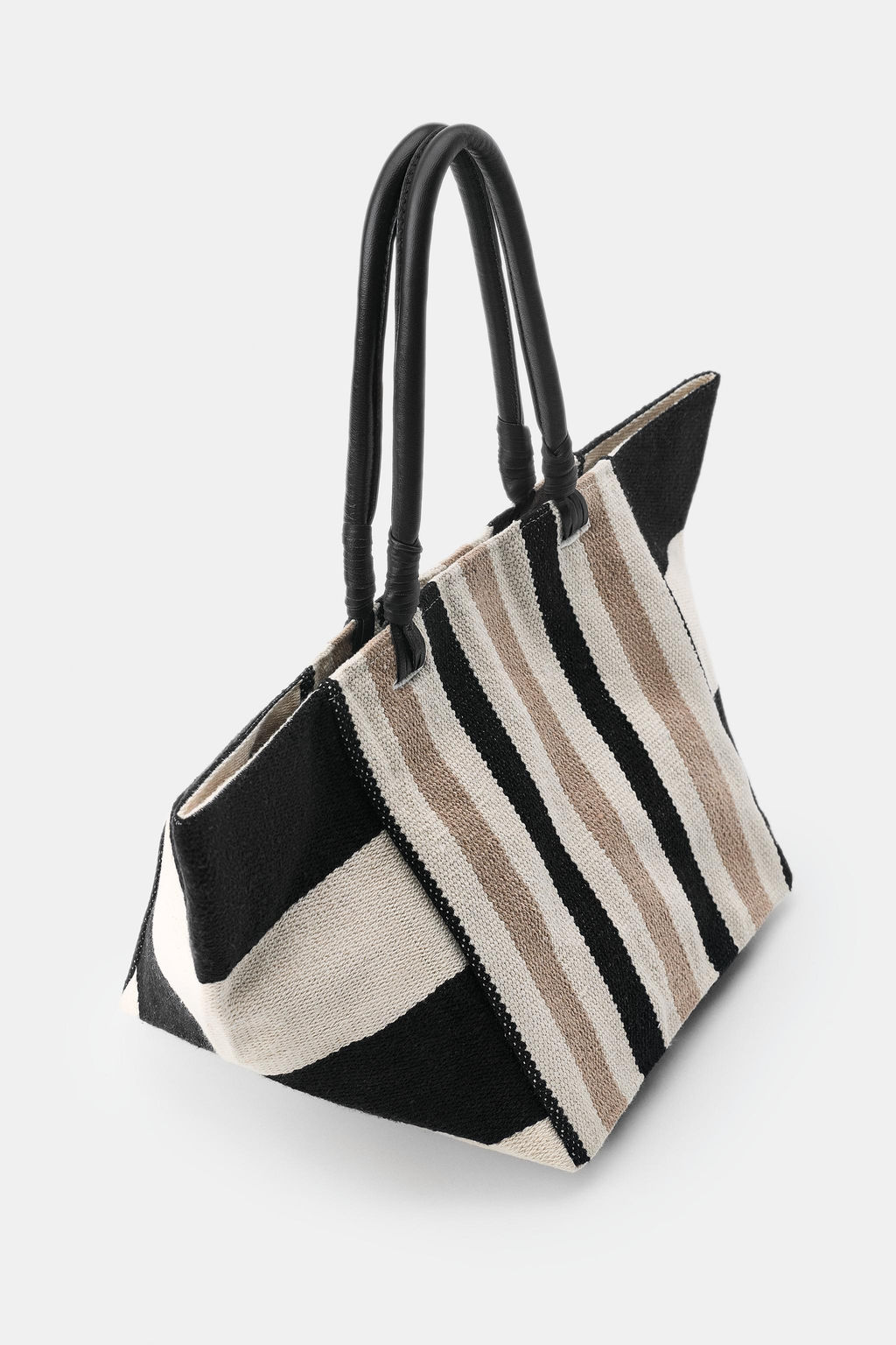 BOLSO RAYAS ASAS PIEL / Arena - Zara фото 4