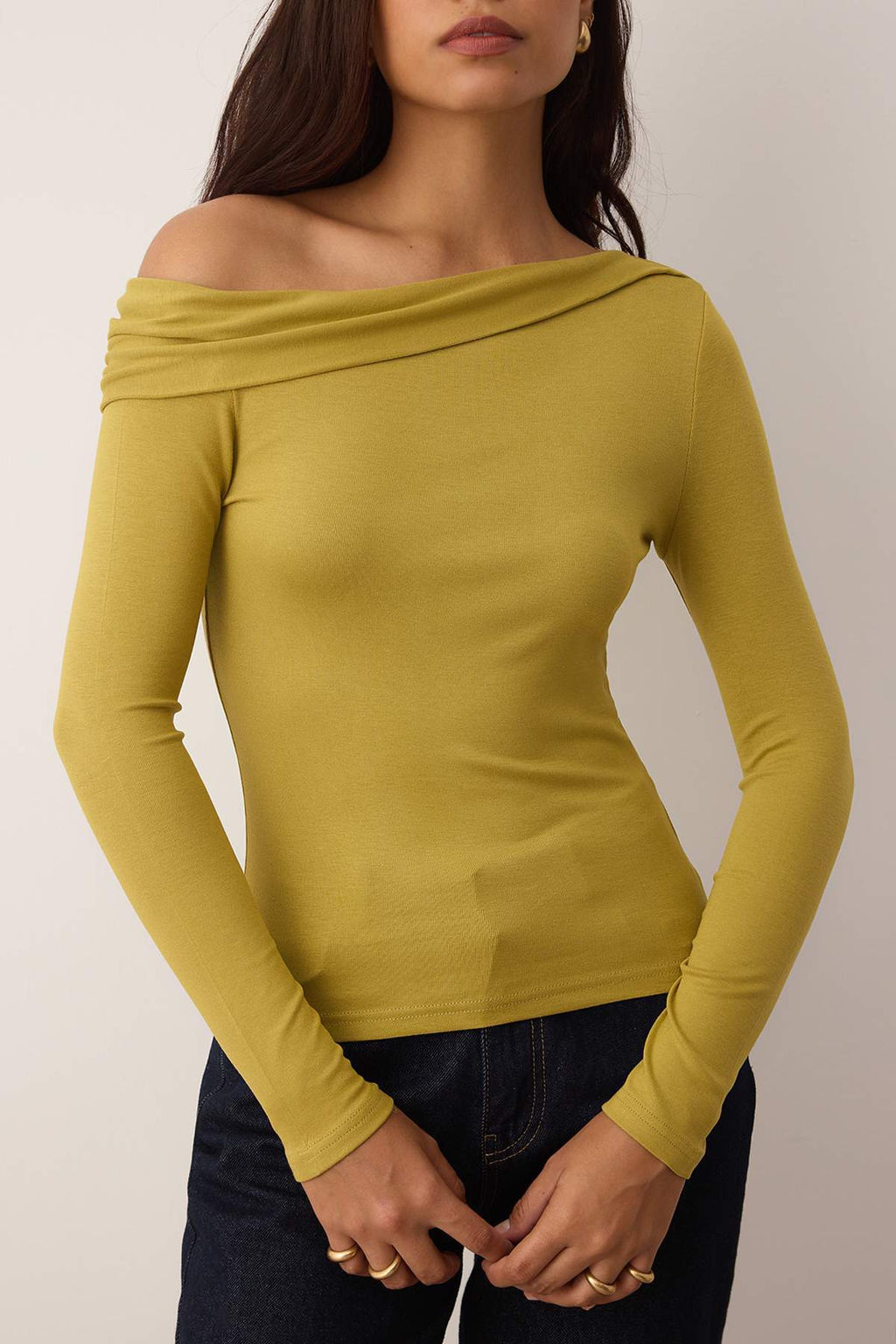 Yag Yesili Asimetrik Yaka Fitted/Vucuda Oturan Orme Bluz TWOAW26BZ00099