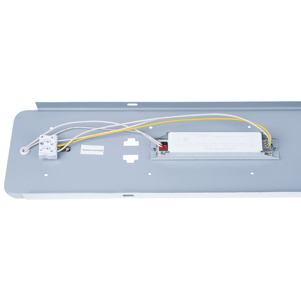 ULY-K70A 40W/4000K/L126 IP65 WHITE Светильник светодиодный промышленный. Белый свет (4000К). 4360Лм. 1260X150x100мм. Корпус белый. TM Uniel