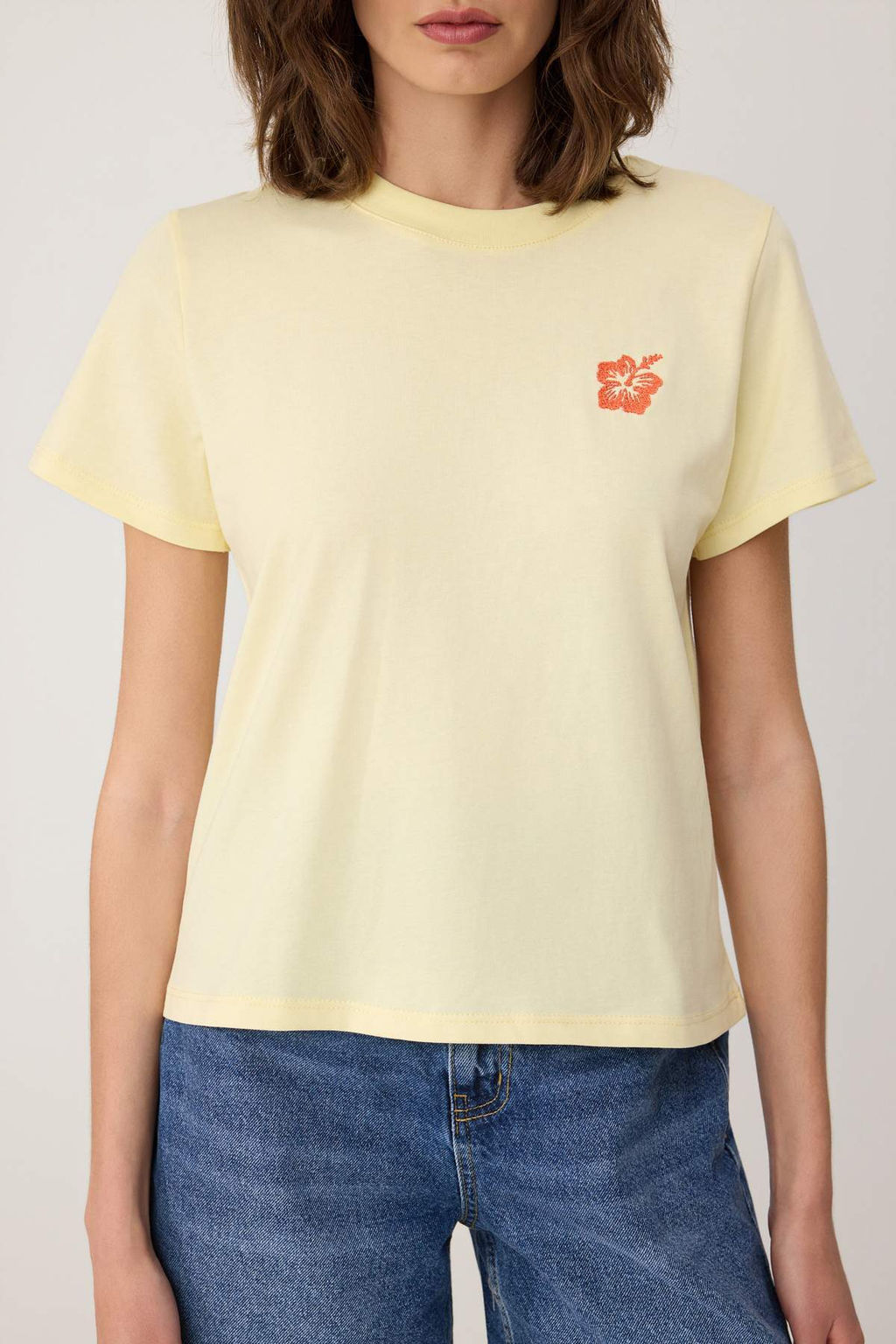 Ac?k Mavi Bask?l? Regular/Normal Kal?p K?sa Kollu %100 Pamuk Orme T-Shirt TWOSS26TS00124 - Trendyolmilla фото 11