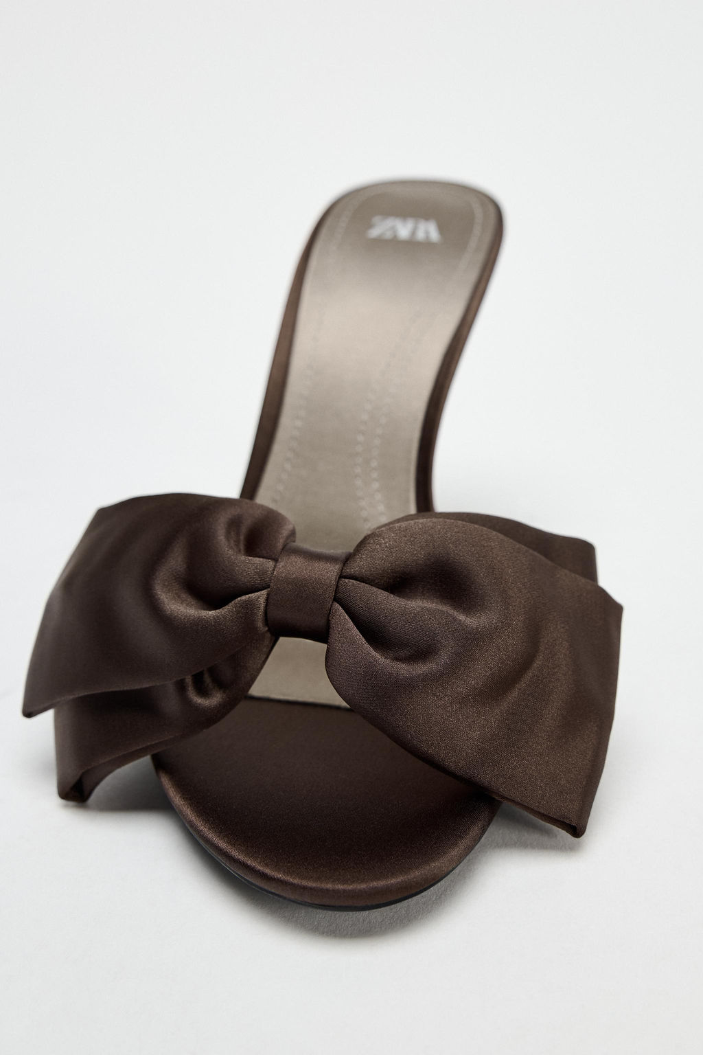 SATIN-EFFECT HIGH-HEELED MULE SANDALS WITH MAXI BOW