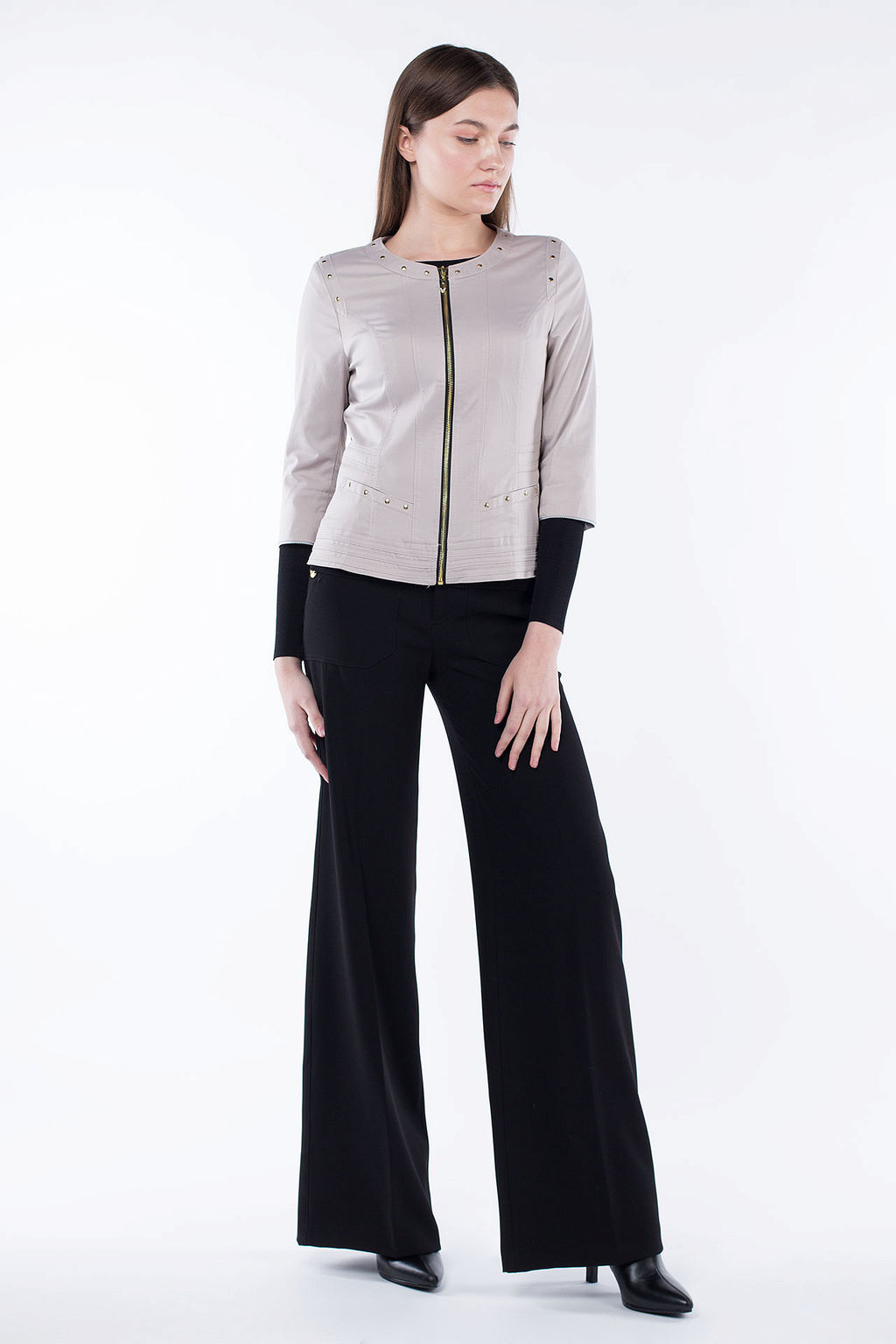 08-0859 Ветровка женская