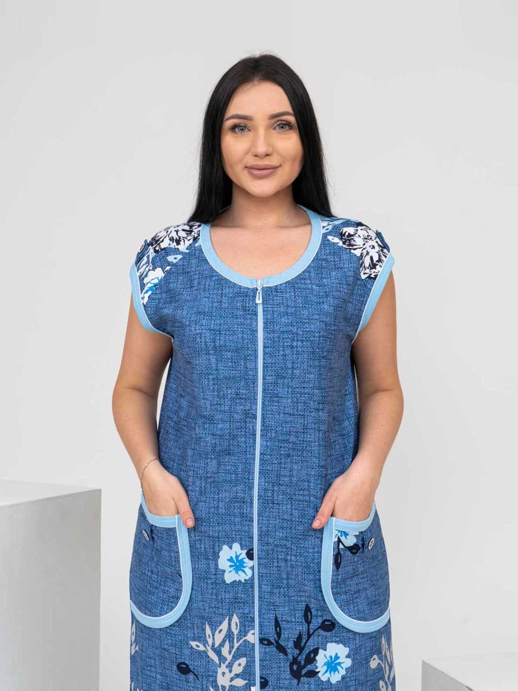 Халат женский, цвет синий белый