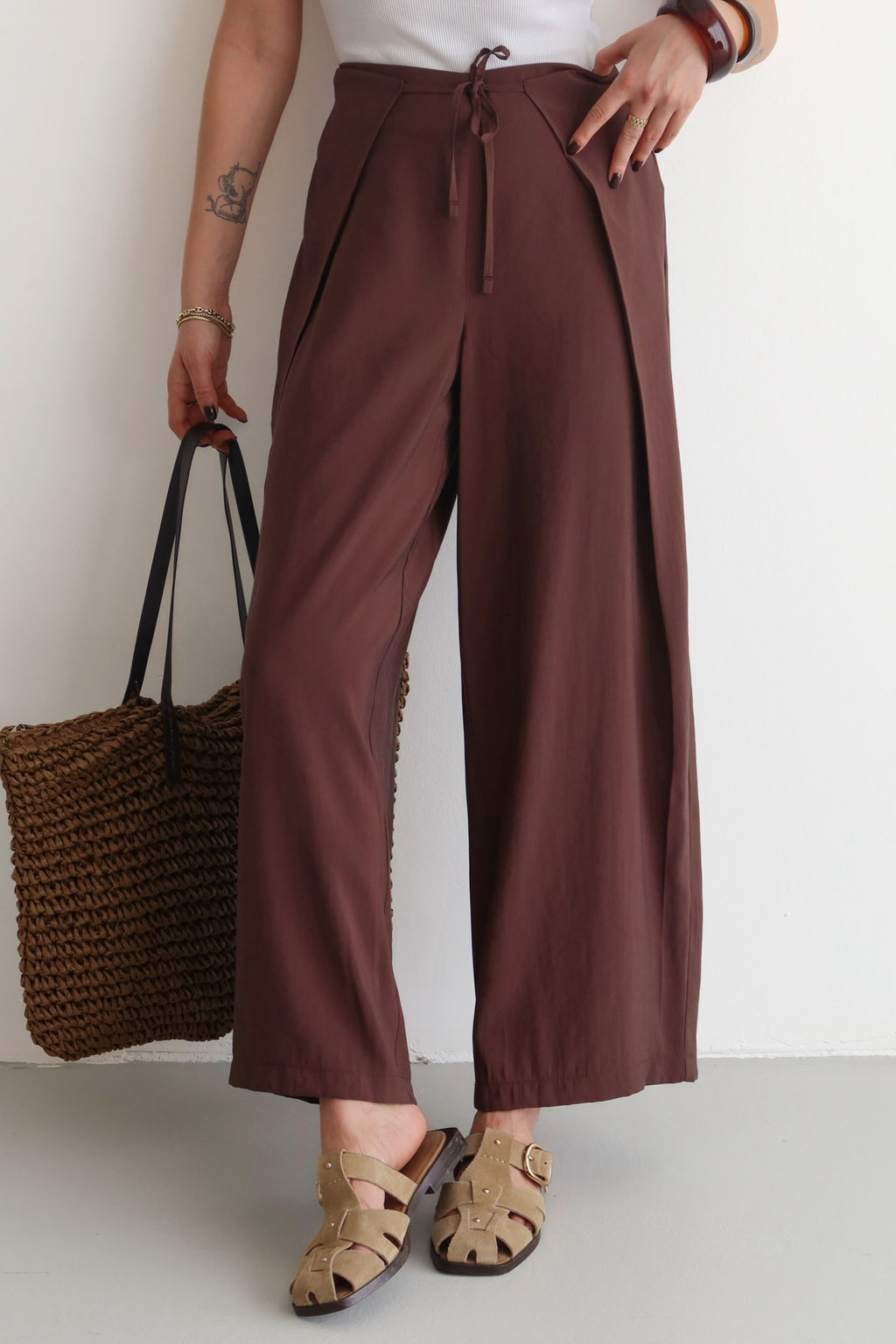 Kahverengi Dokuma Genis Paca Kapama Detayl? Pantolon TWOSS26PL00080 - Trendyolmilla фото 3