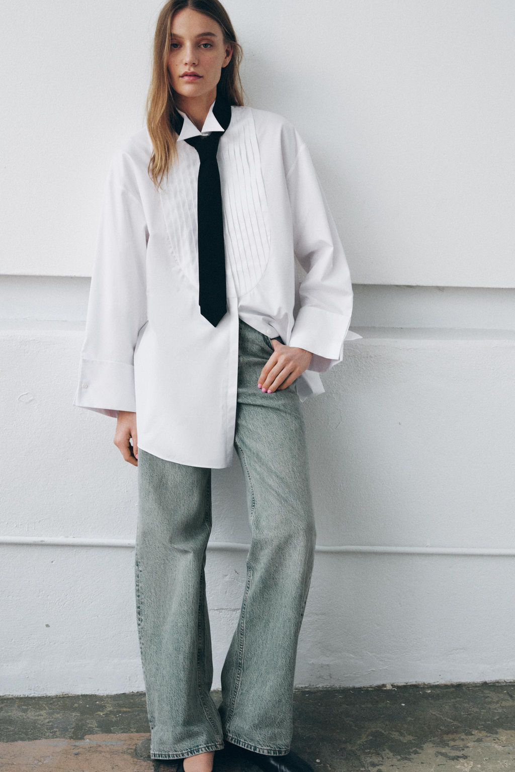 OVERSIZE SHIRT WITH TIE ZW COLLECTION LIMITED EDITION - Zara фото 4
